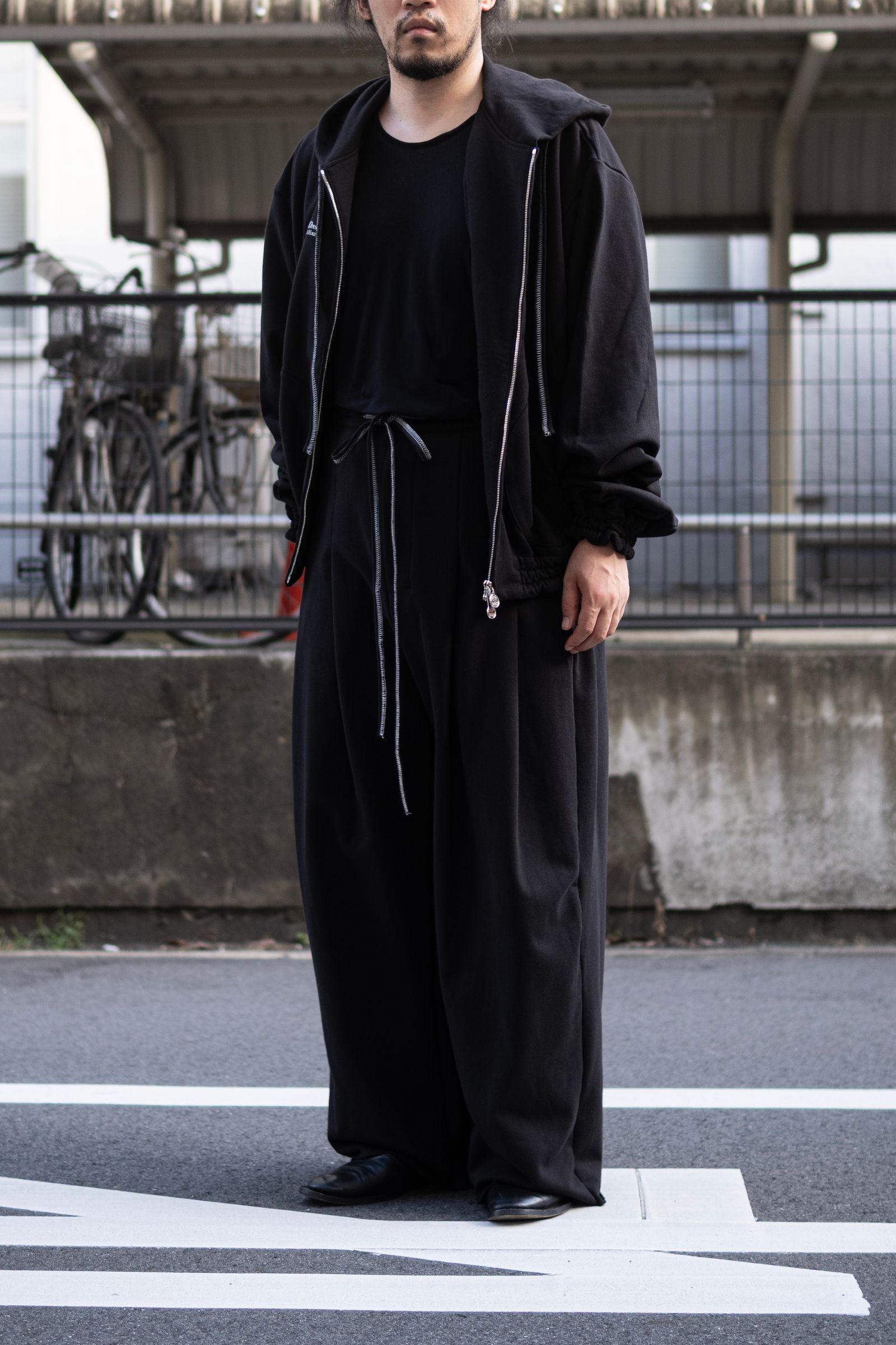 たにやん SHINYAKOZUKA [ ORDINARY TOBI ] OFF BLACK | ロイド・エフ