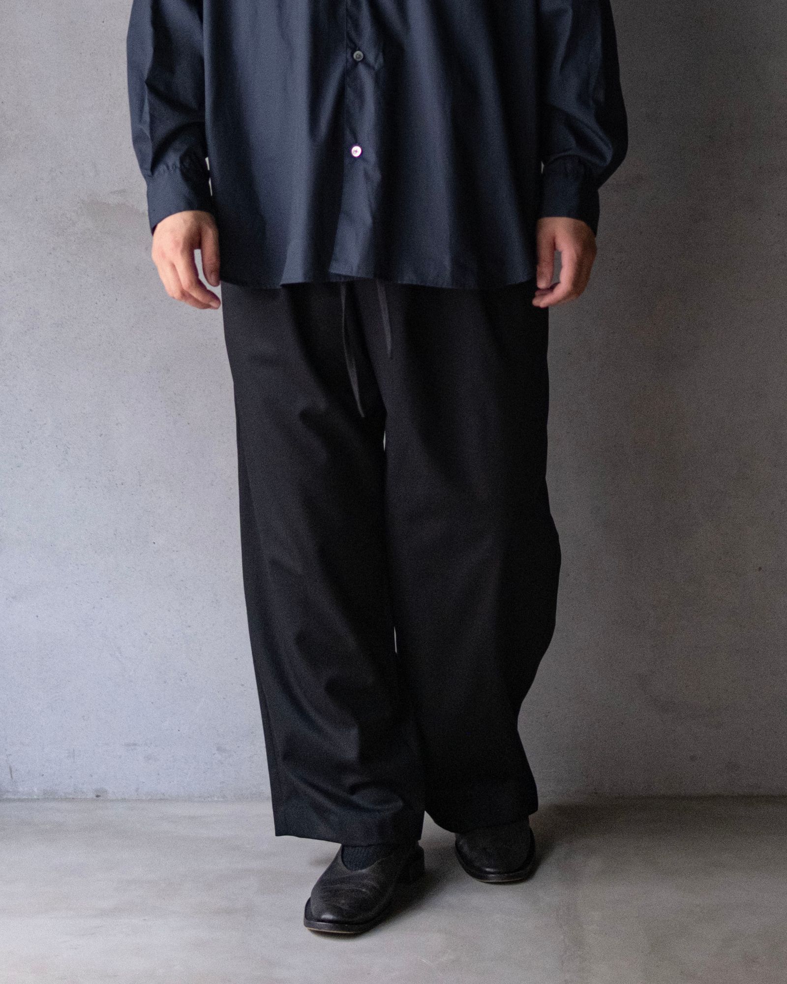 Pure Wool Relax Trousers / Black