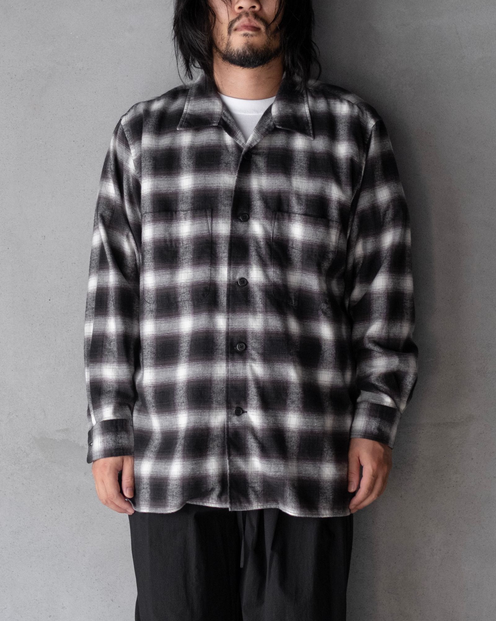 Open Collar SH / Black×White Ombre