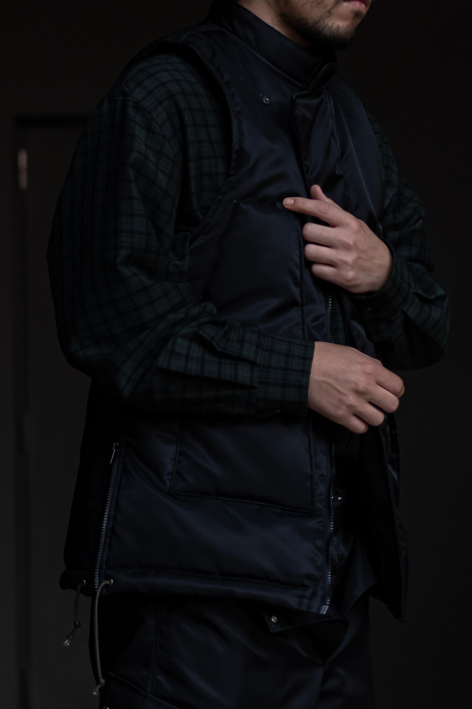 【LIMITED EDITION】Nylon down vest
