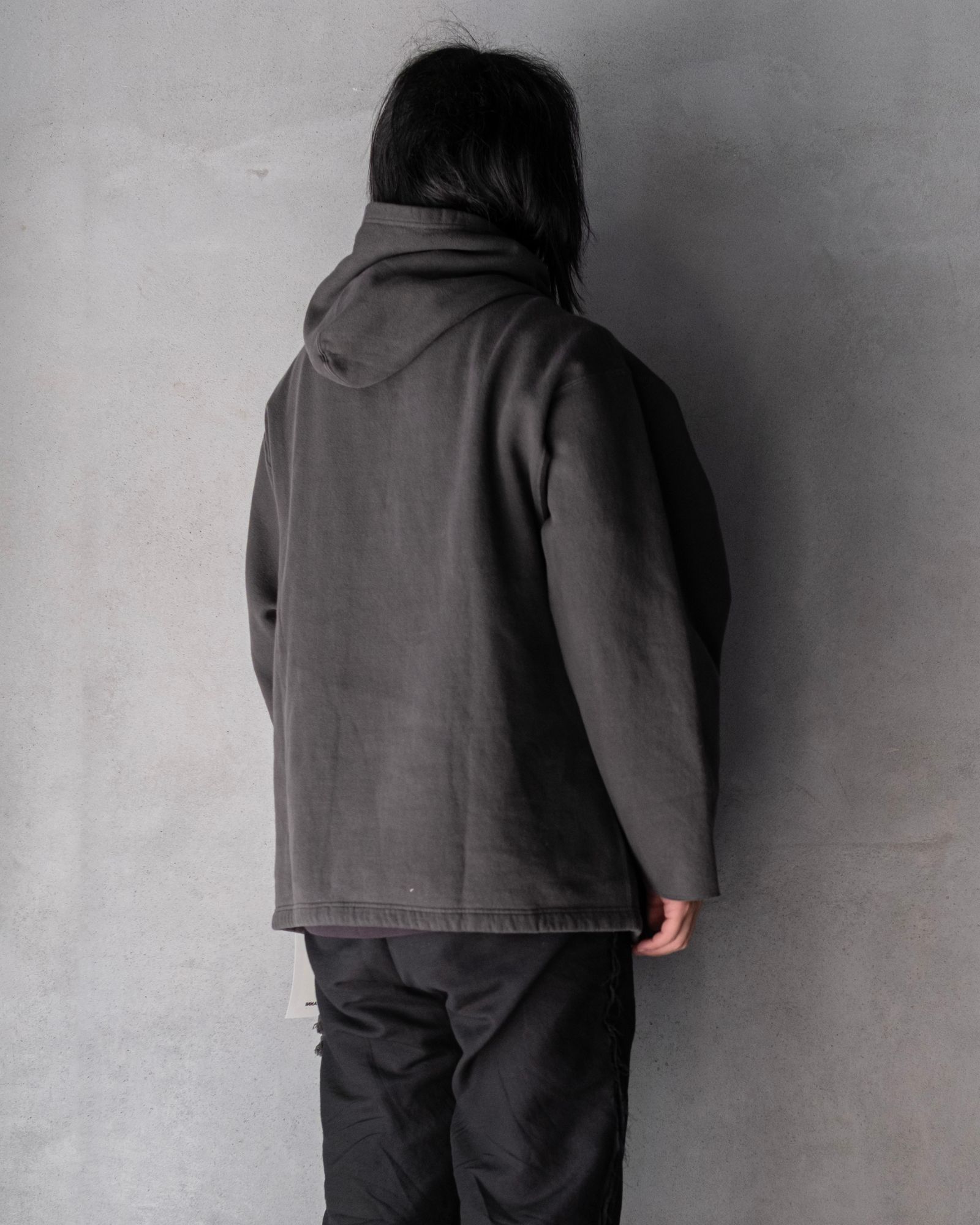 SWEAT HOODIE / Sumikuro