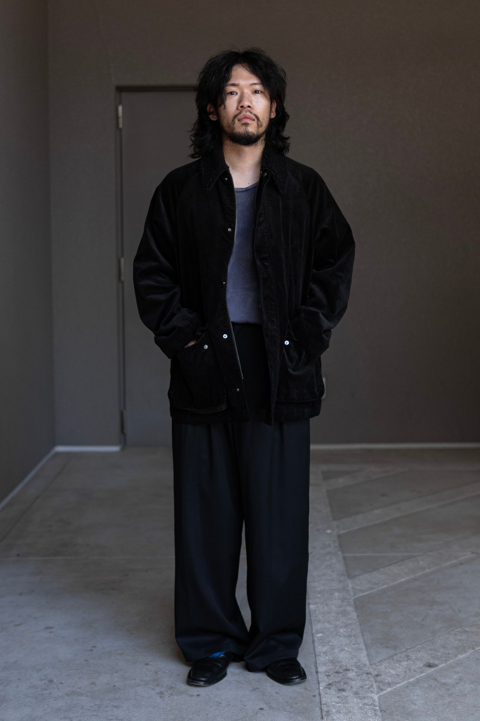 JUHA - BOA COLLAR CORDUROY JACKET / BLACK | Retikle Online Store