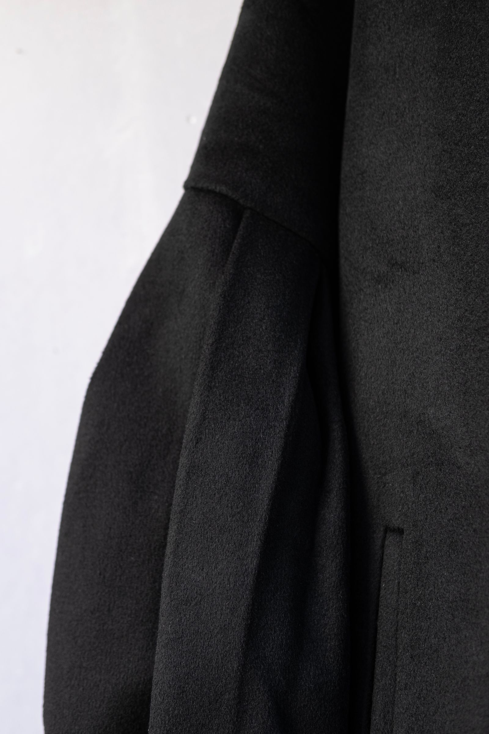 Bias Cut Short Duffle Coat / Black