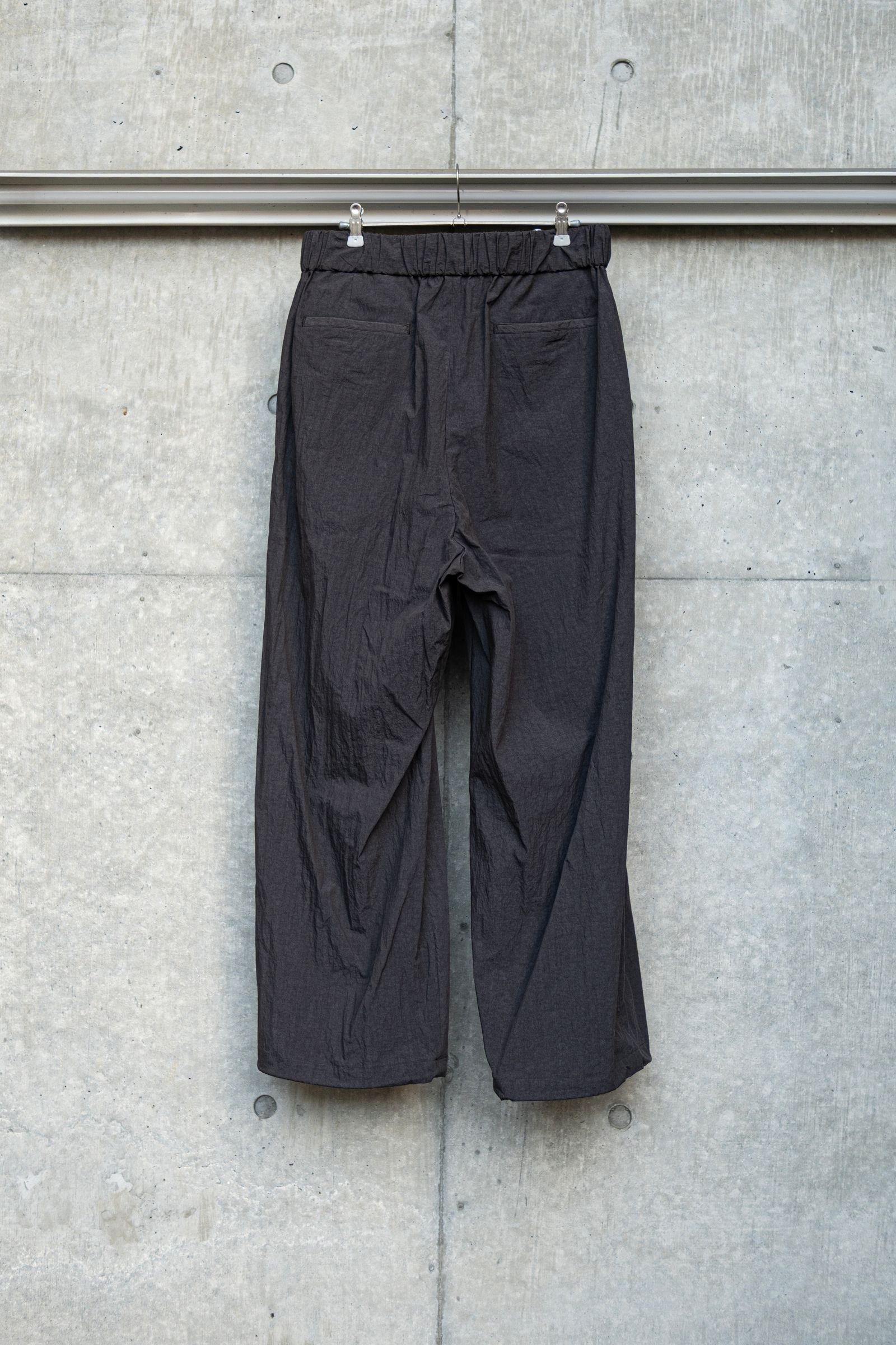 COTTON NYLON BROWSING PANTS / TAUPE