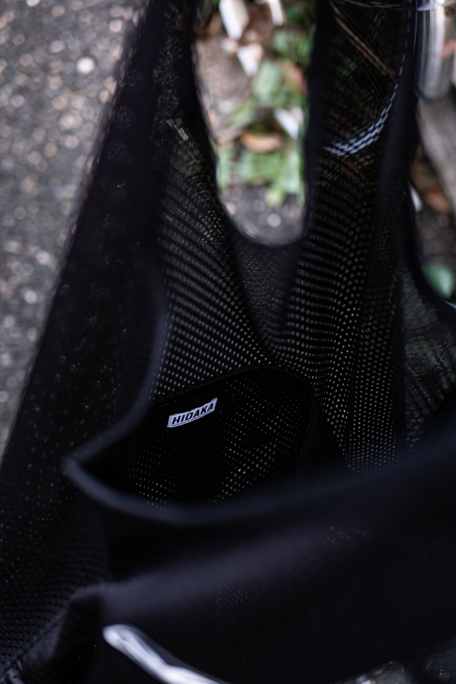 "SUBSTITUTE" BIB TOTE / BLACK
