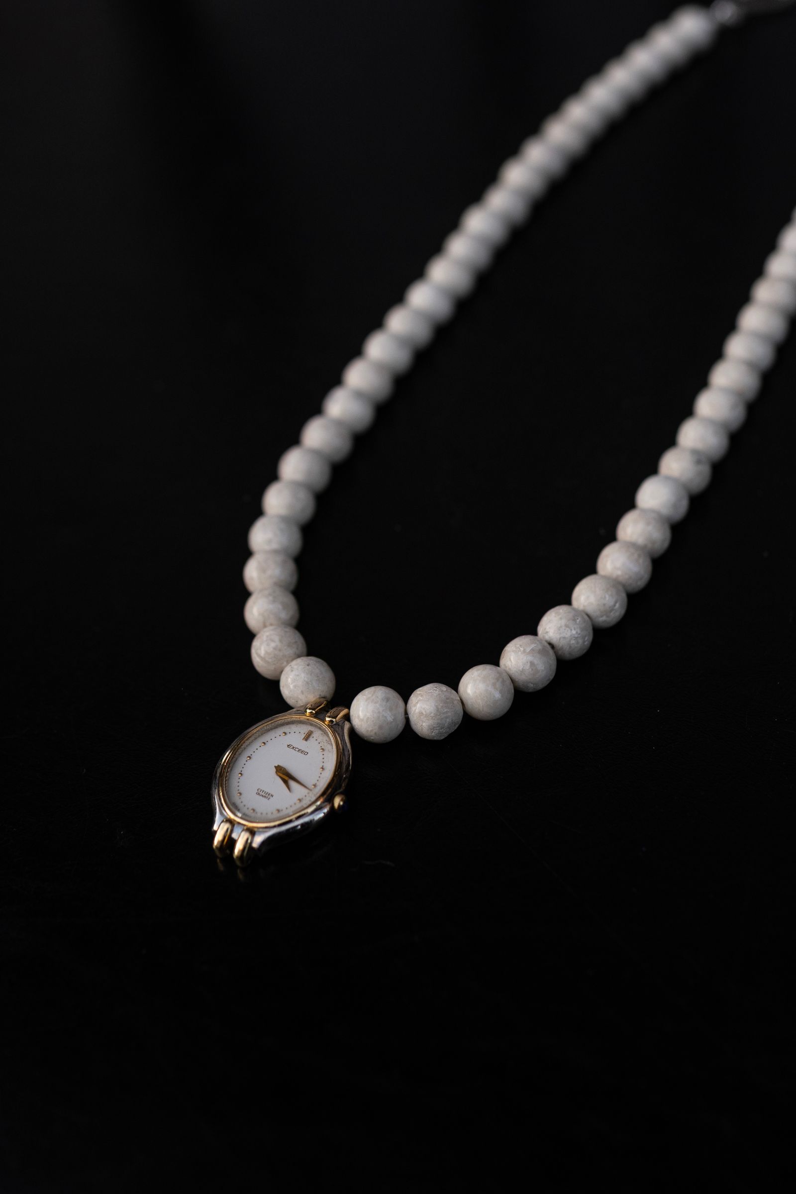 Orbit Watch Necklace - Riverstone / Beige