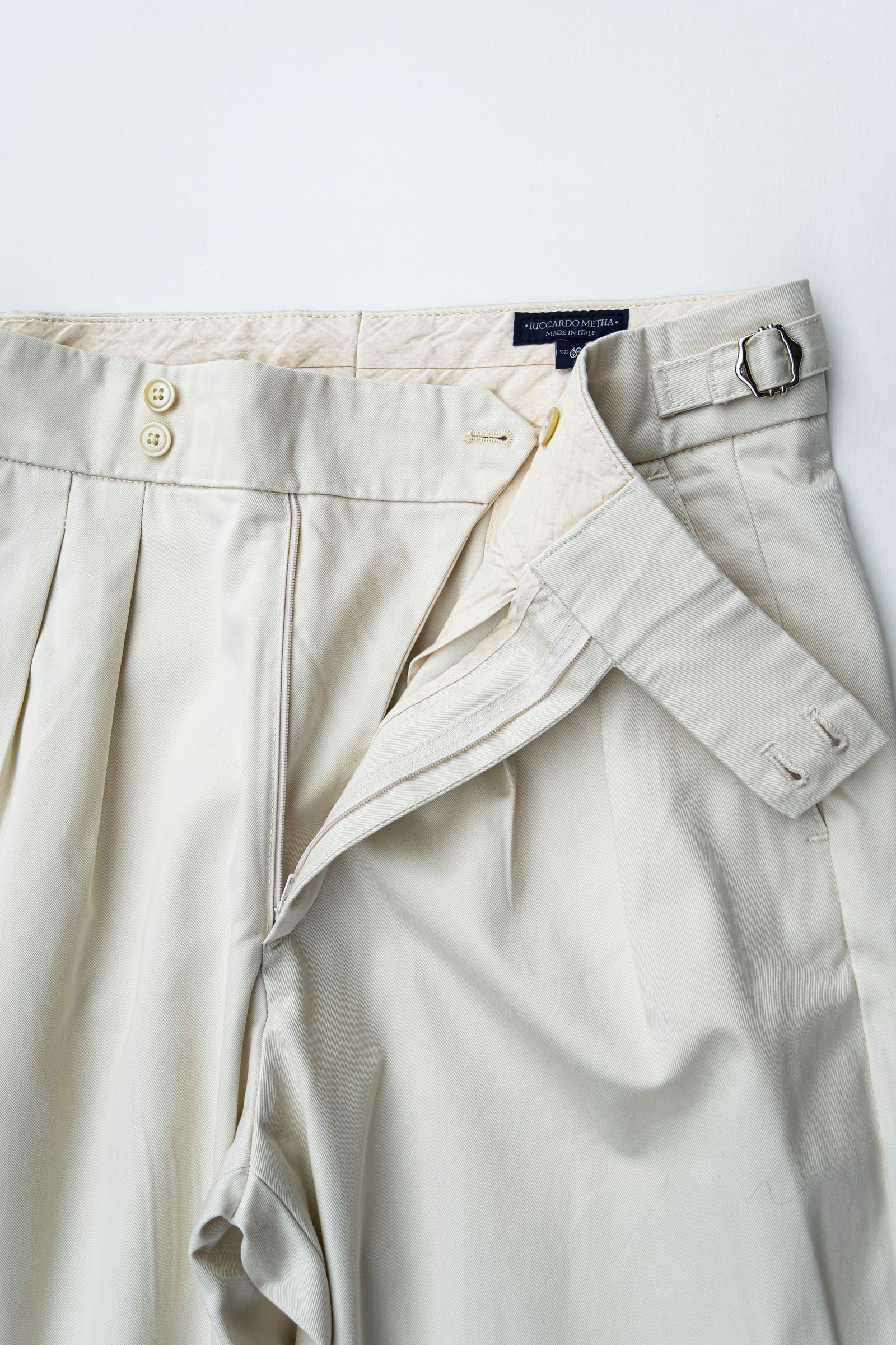RICCARDO METHA - NEW 2TUCK BELTLESS TROUSERS COLD MATCED / OFF ...