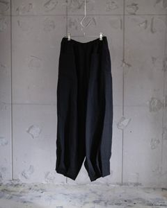 Linen Tucked Hem Wide Easy Pants / Black