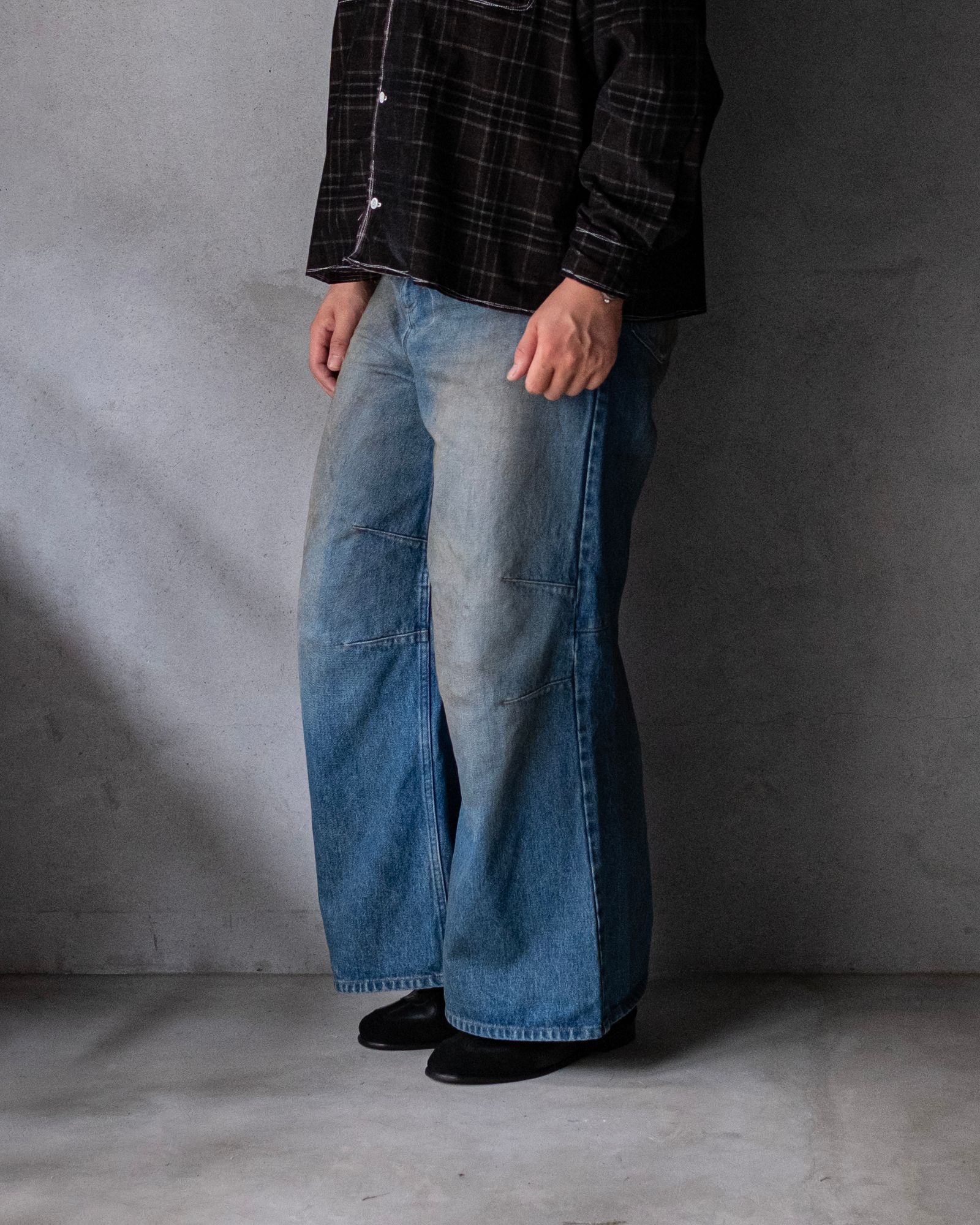 MONOLITH INDIGO BAGGY / Mid-wash