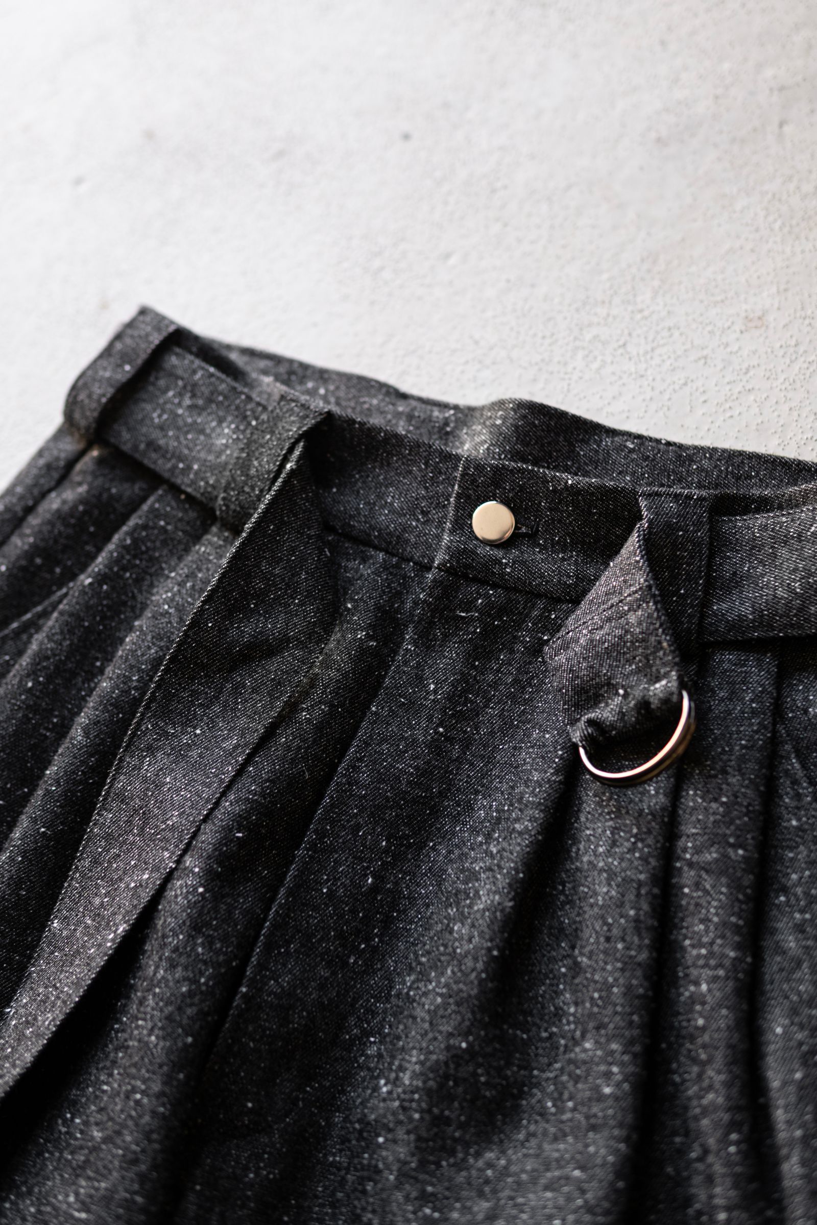 Blanc YM - Silk Denim Wide Pants / Black | Retikle Online Store
