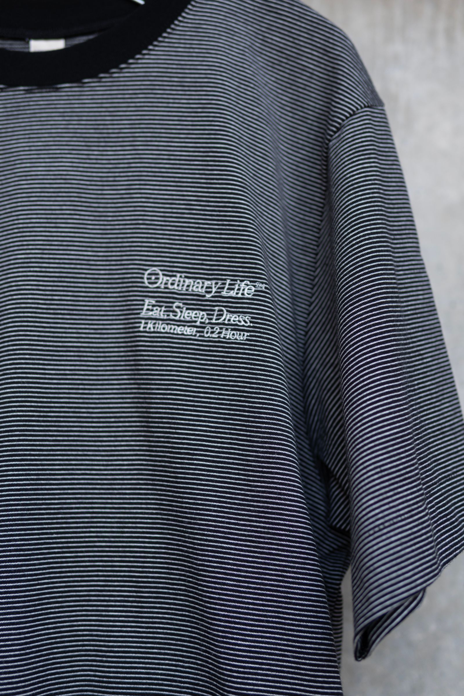 ORDINARY S/S TEE / BLACK