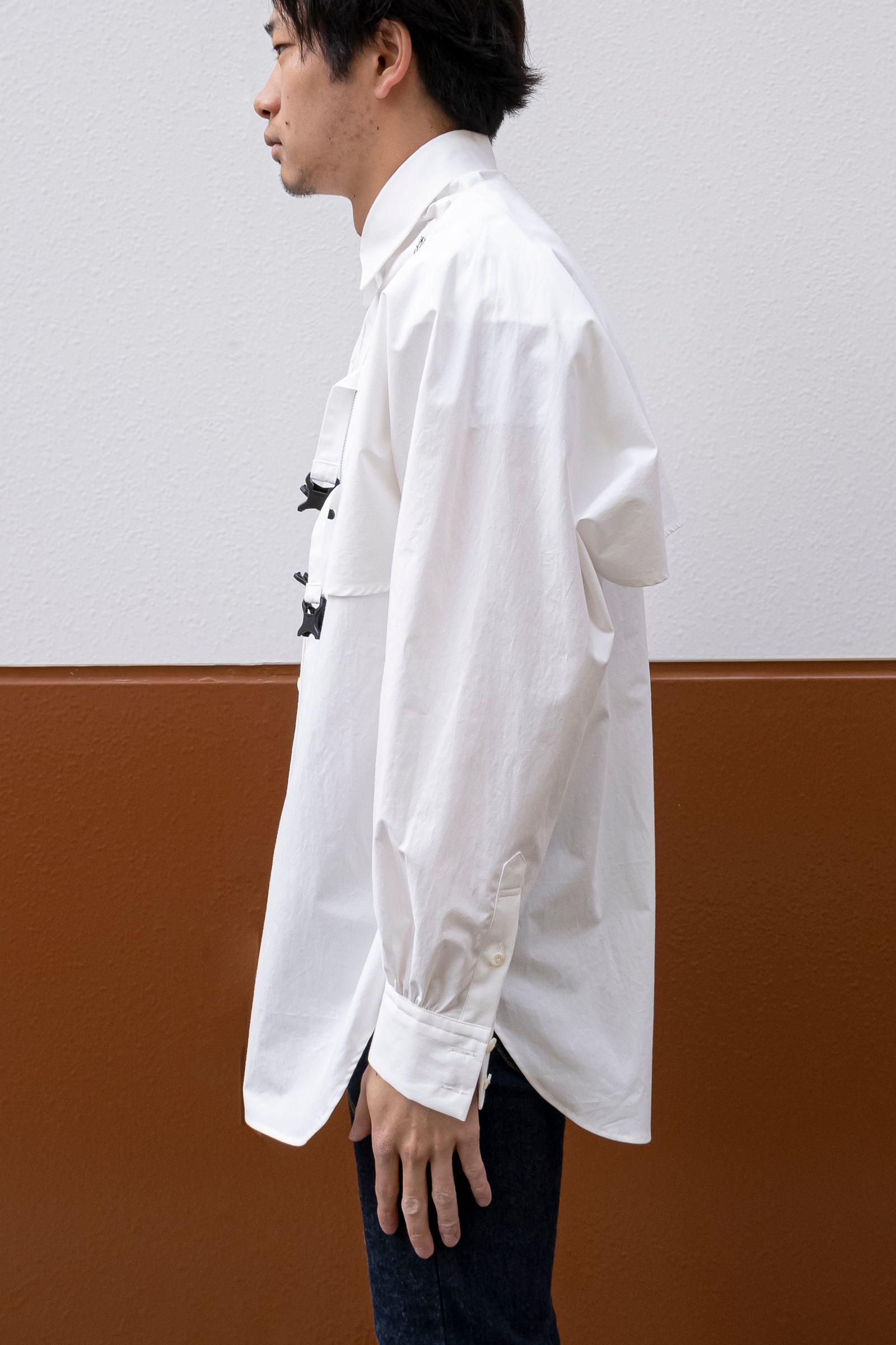 meagratia - separated shirt / wht | Retikle Online Store