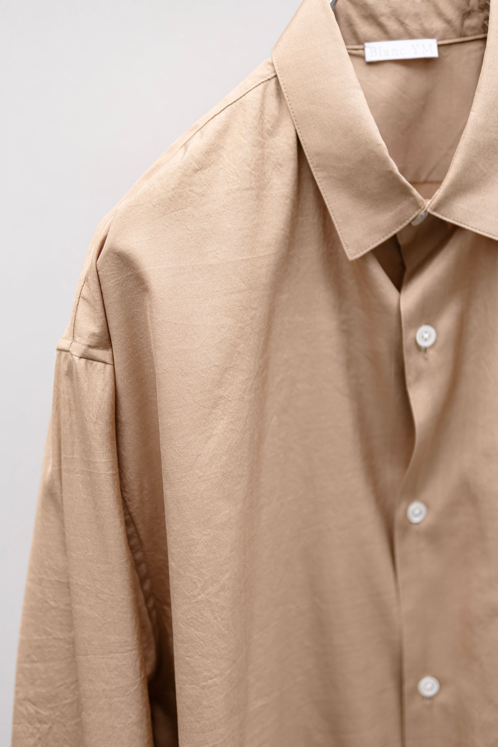 Blanc YM - Silk Wide Shirt / Gold | Retikle Online Store