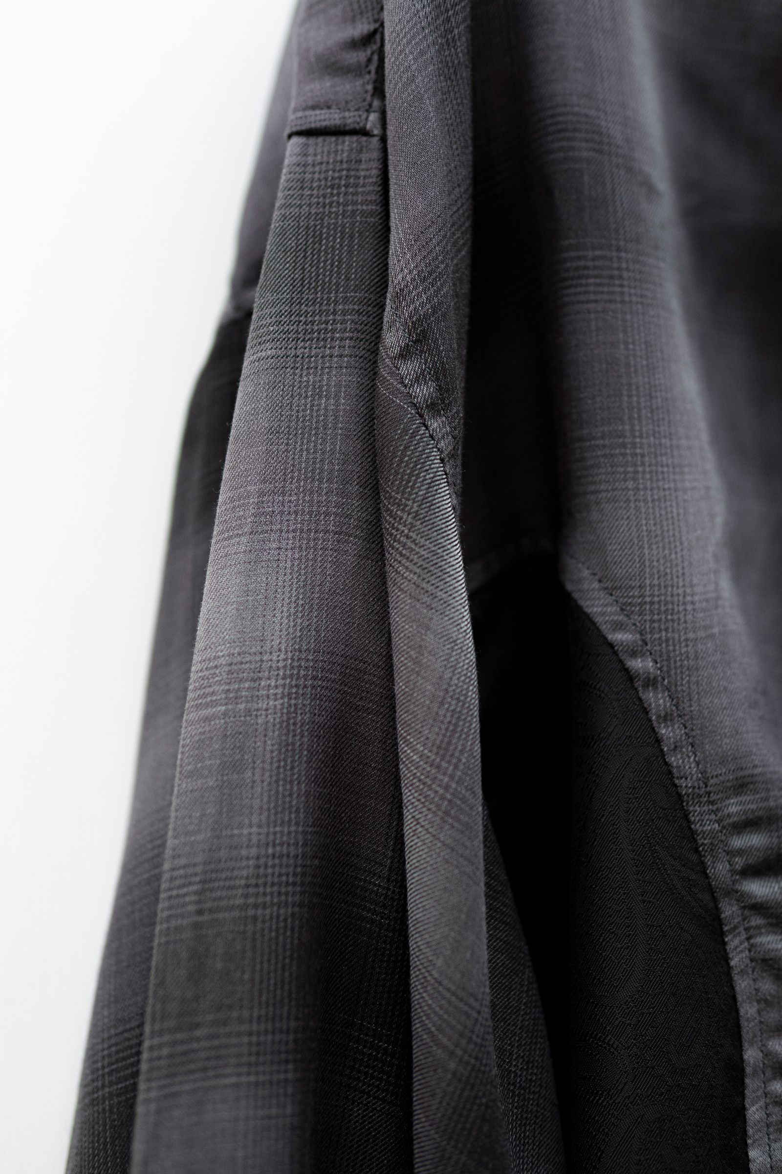 Inside Out Ombre check BD Shirt / BLACK