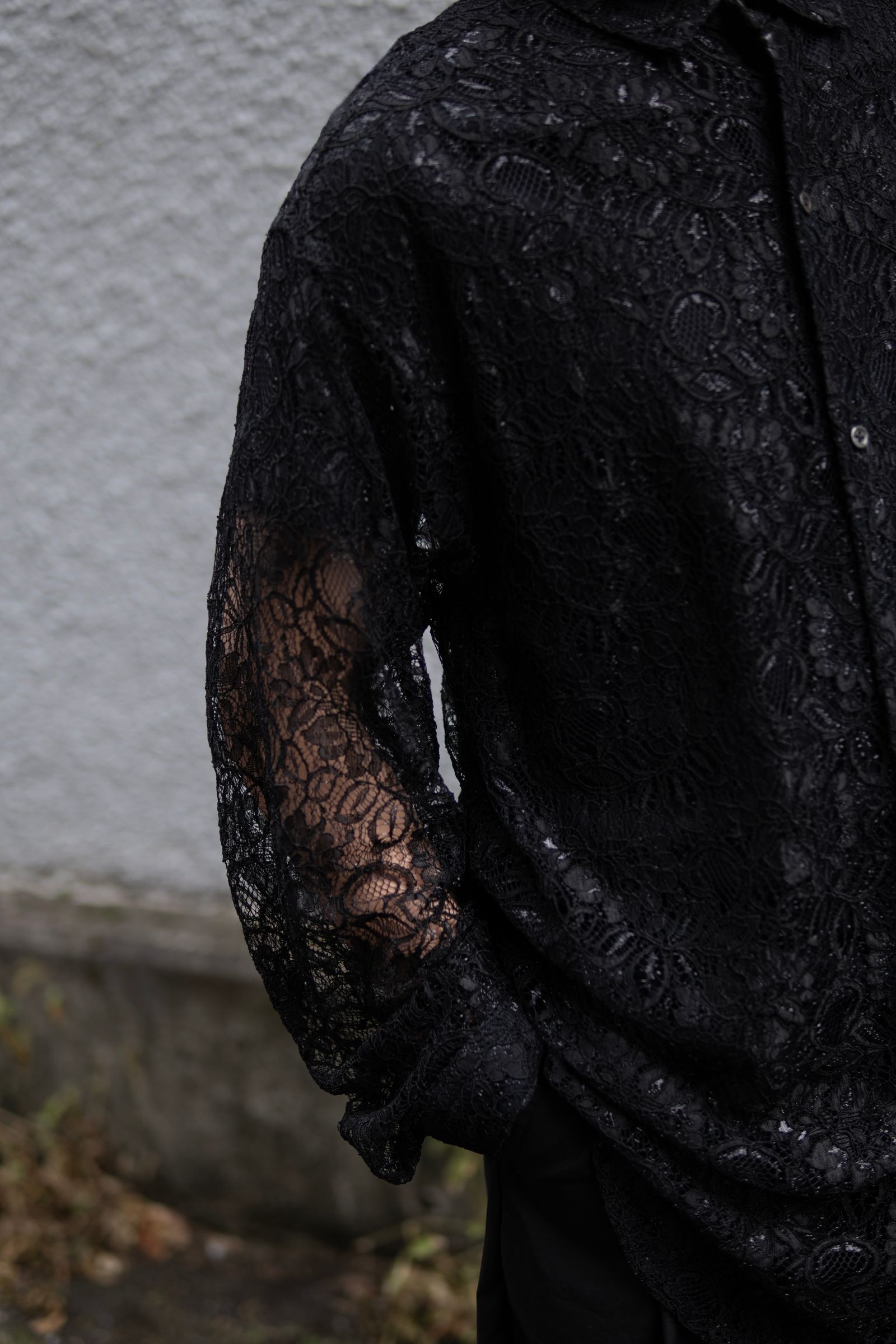 GLITTER LACE L/S SHIRT / BLACK