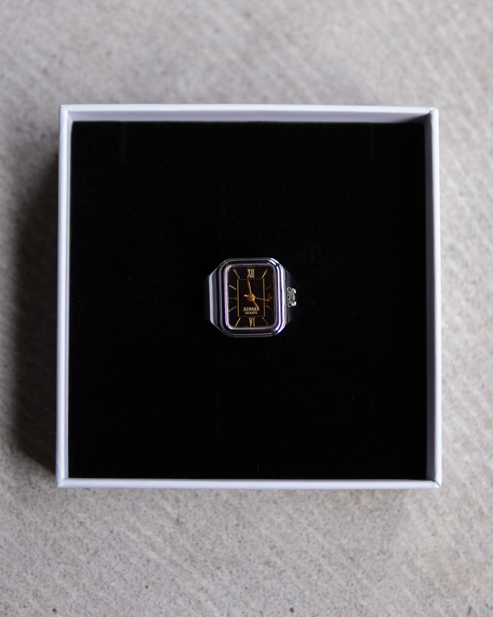Legacy Ring Watch / Silver/Black
