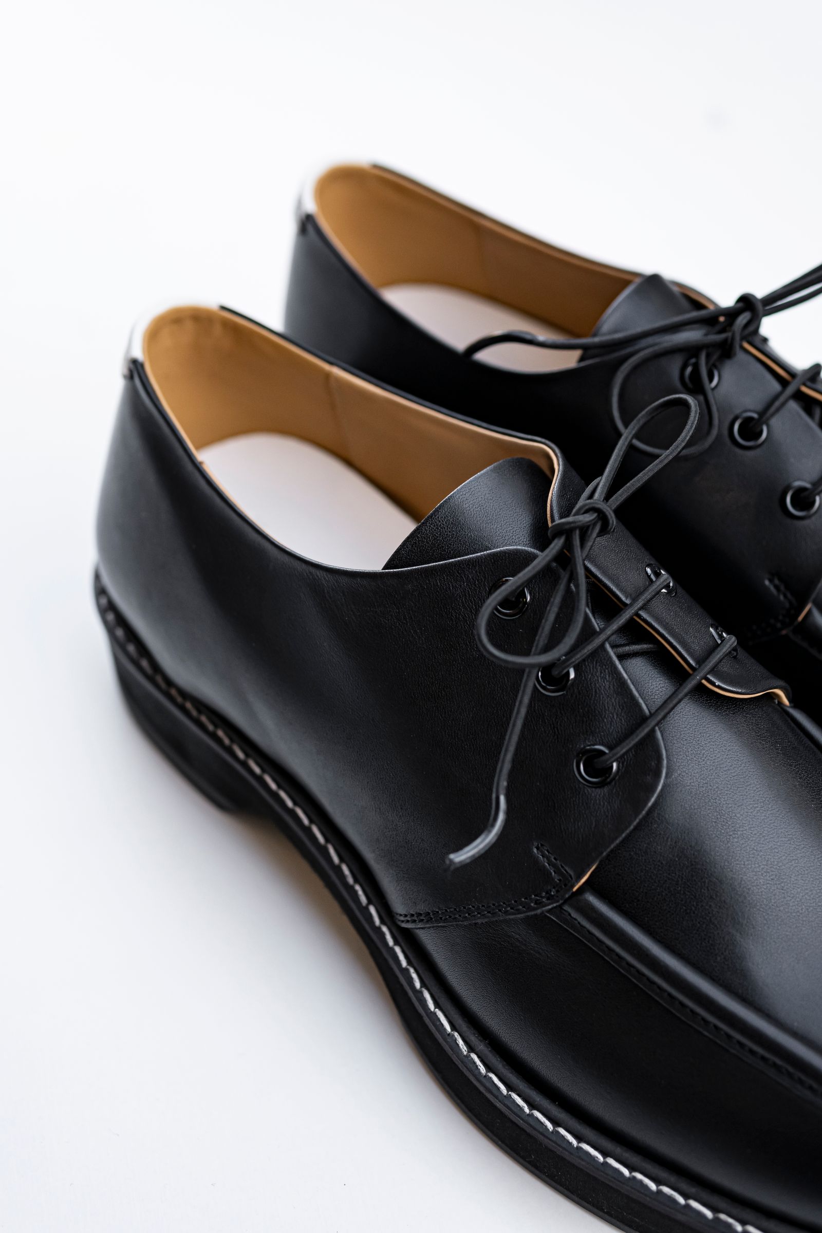 Mocca blucher / Black
