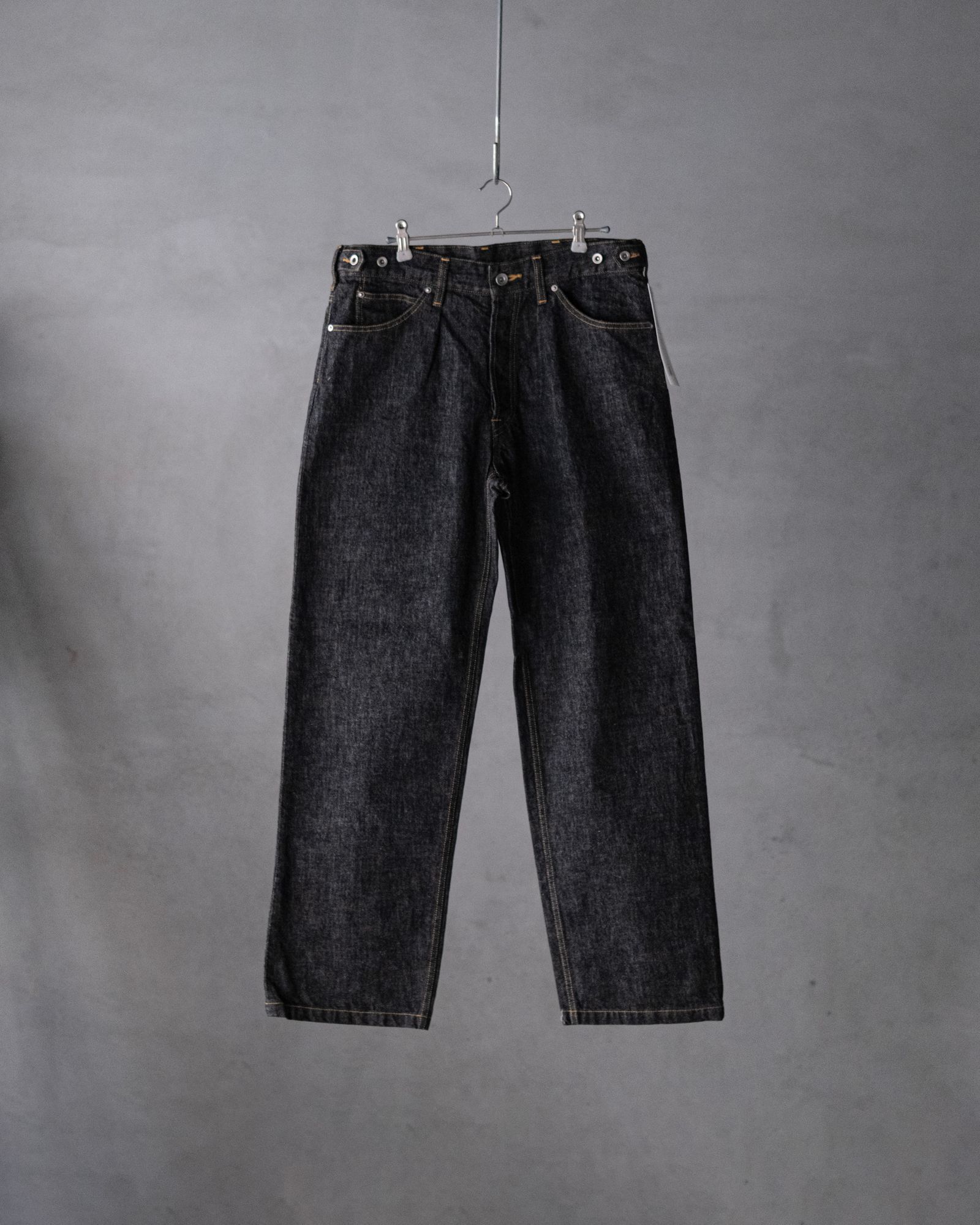 5P STRAIGHT DENIM PANTS / One Wash Black