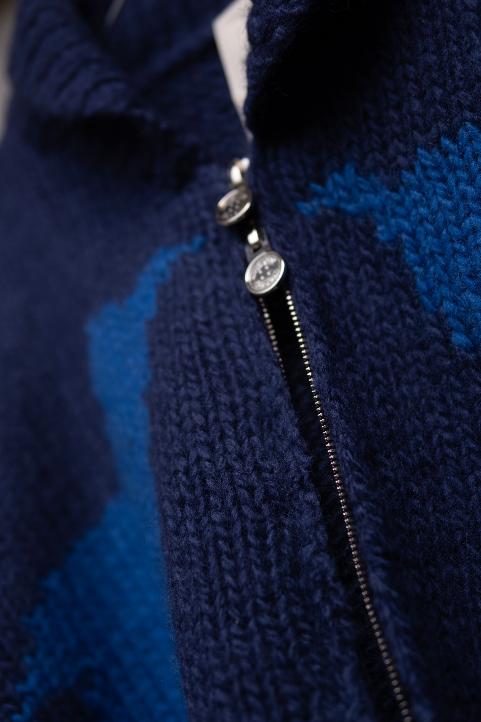 PENGUINCHAN JUMPER / DAYBREAK NAVY
