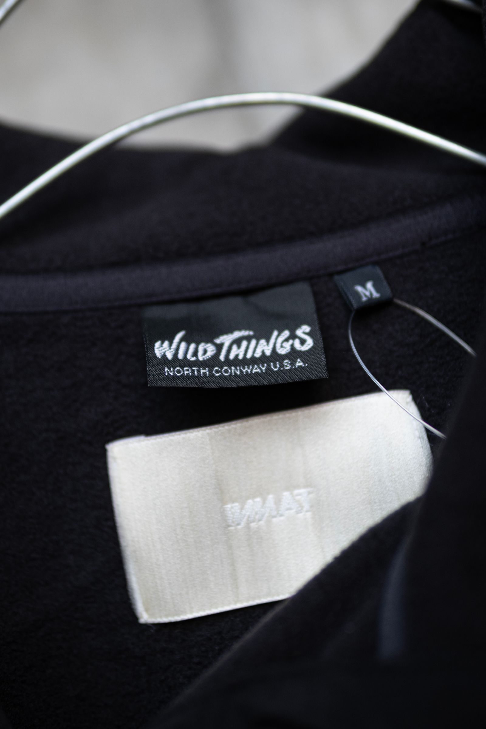 【INNAT×WILD THINGS】PIGMENT PRINT WASH POLARTEC PULLOVER / Black