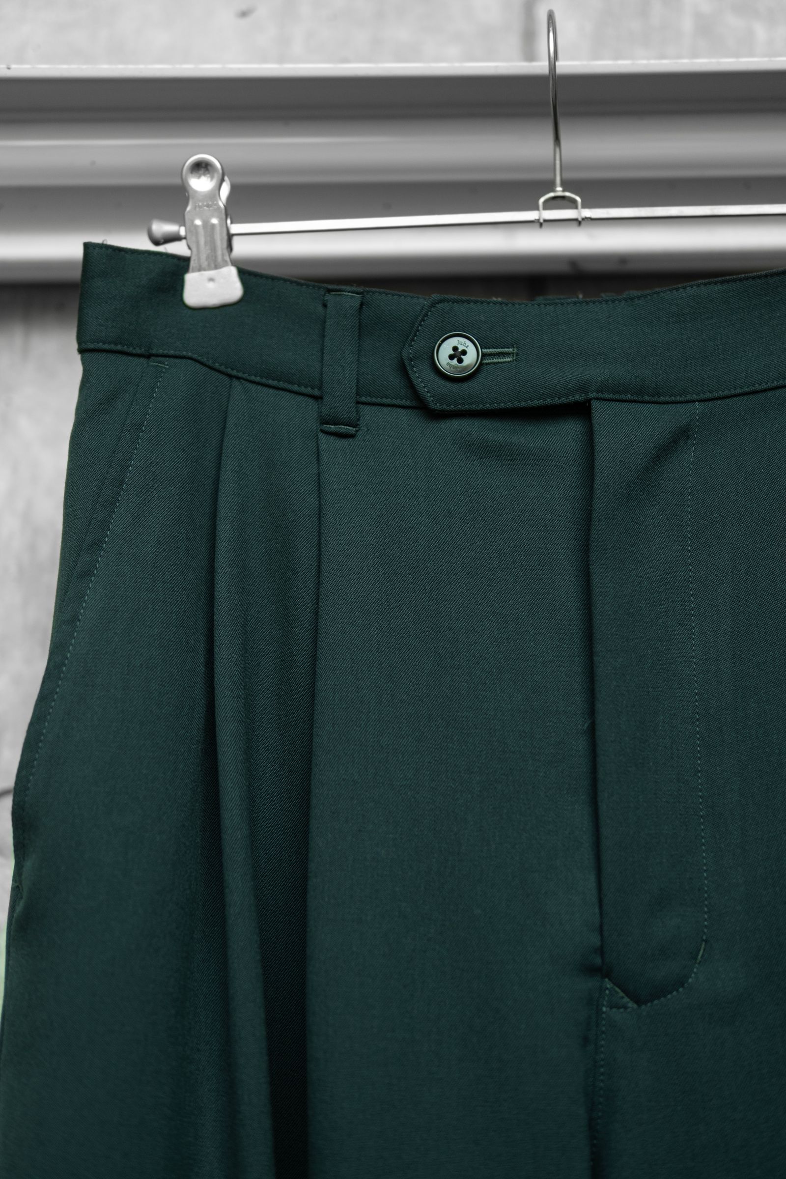 2TUCK WIDE EASY PANTS / GREEN