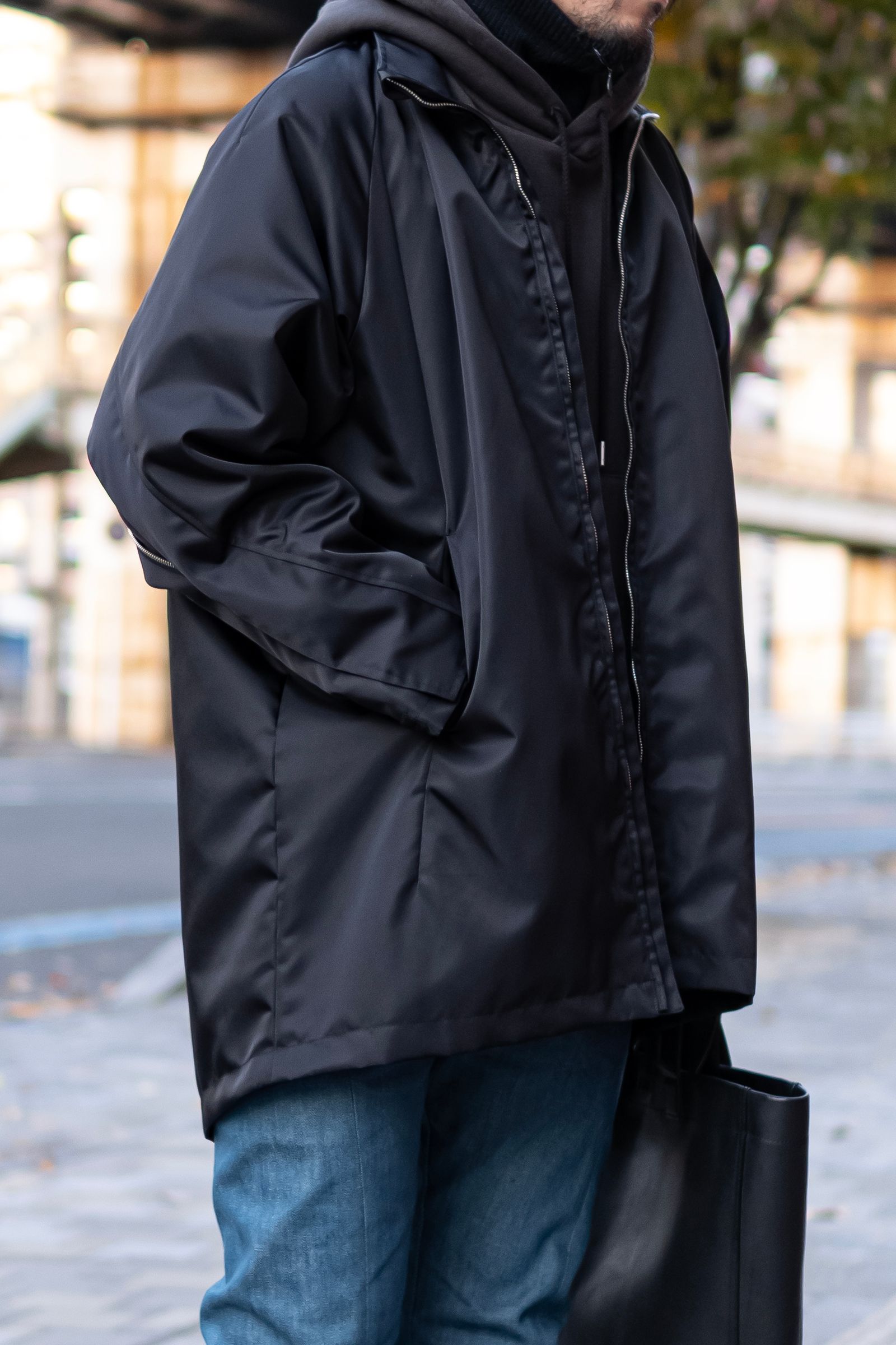 【LIMITED EDITION】fish tale windbreaker