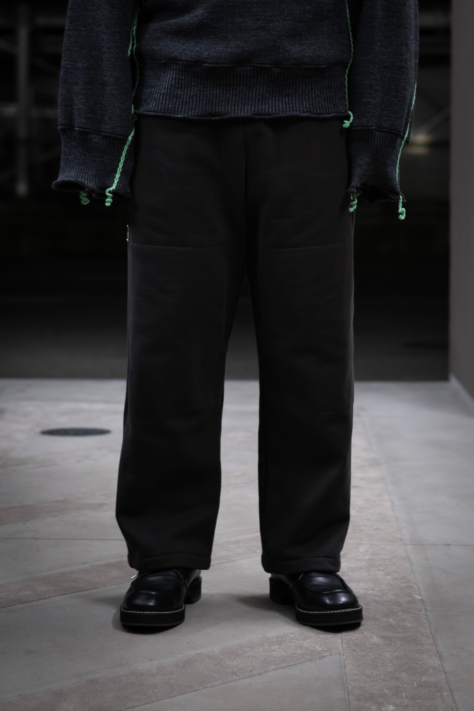 Convenient Sweat Pants / SUMI BLACK