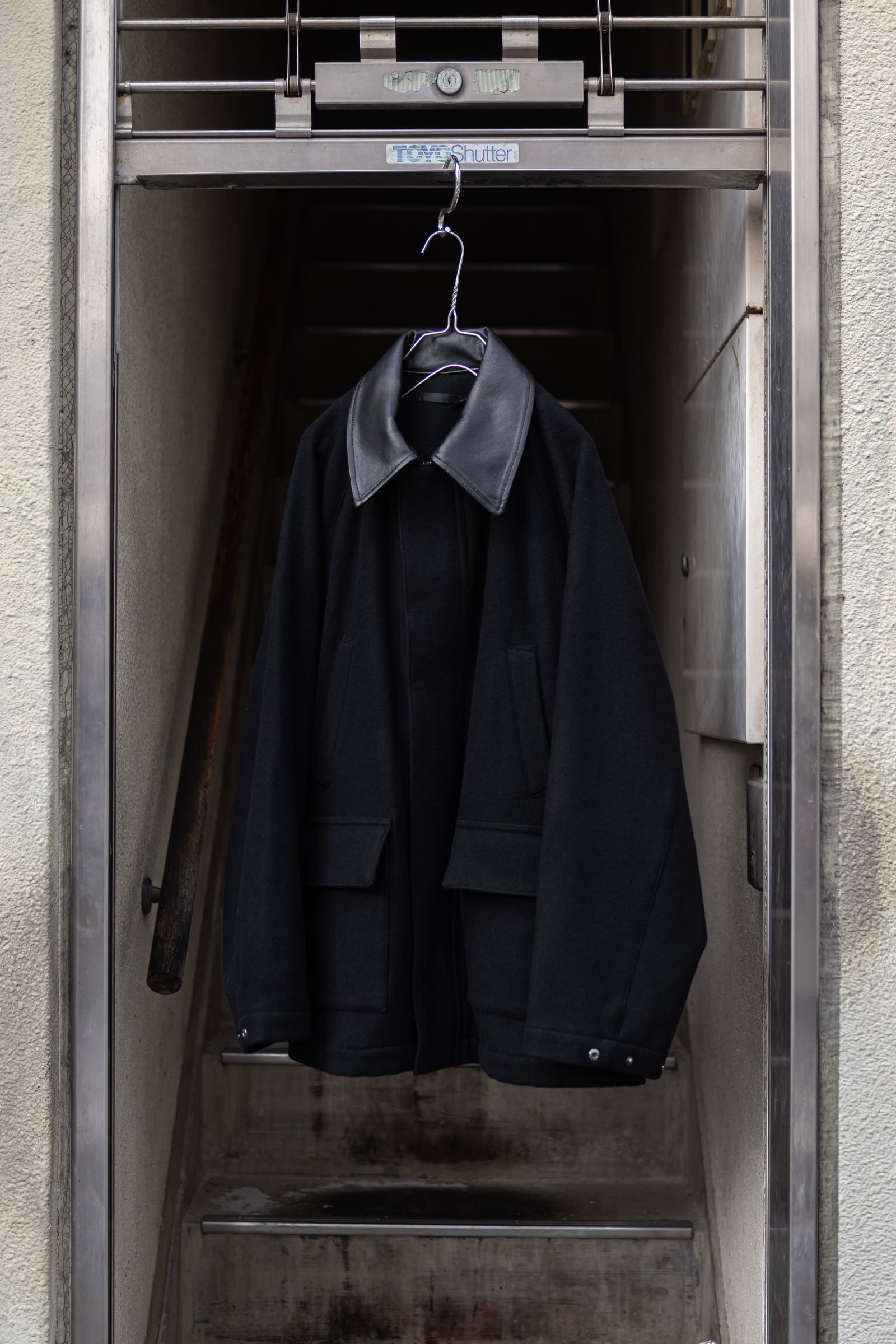 LEATHER COLLAR RIDING JACKET / BLACK