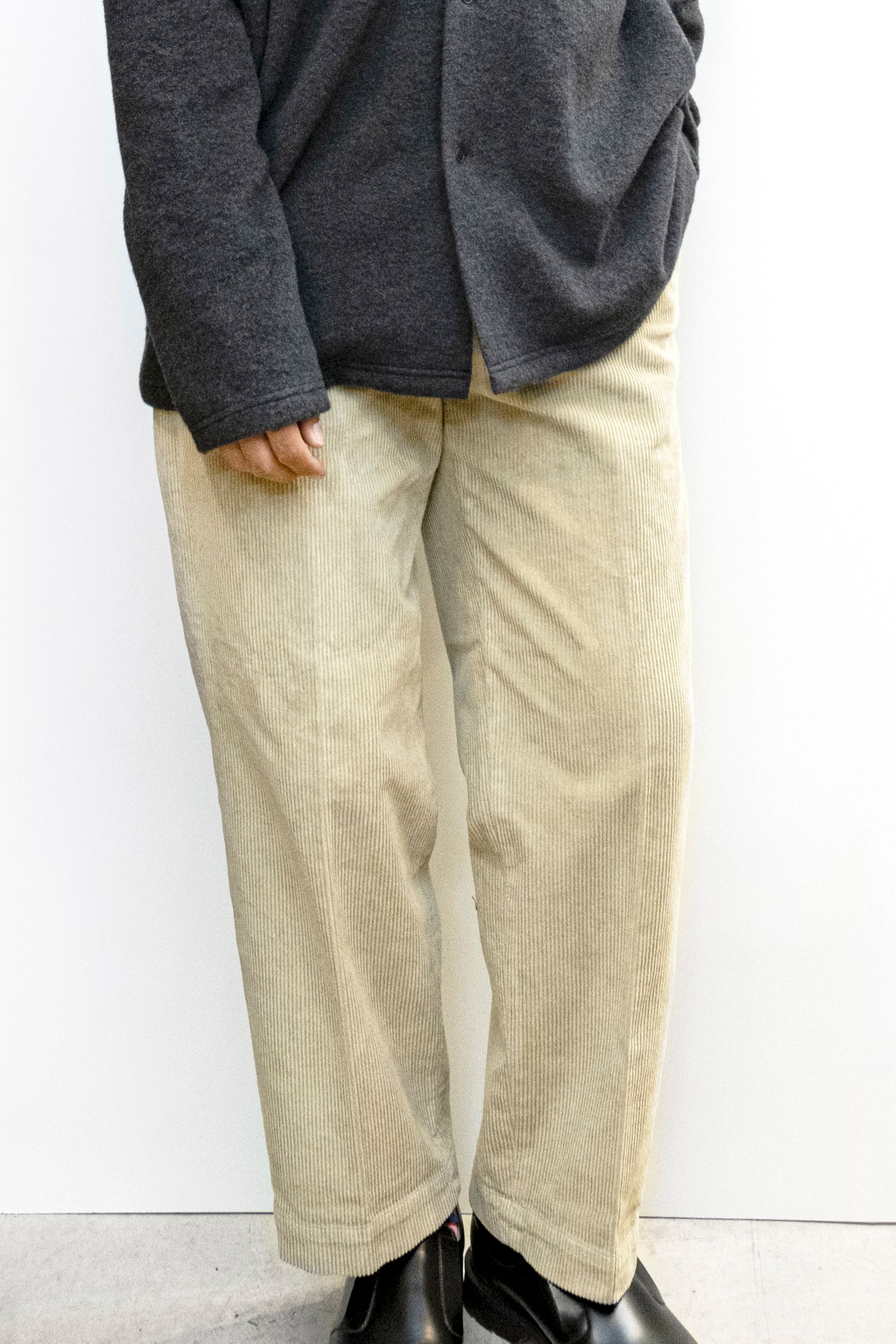 RICCARDO METHA - 8walle Corduroy 1tuck Wide Pants / BEIGE