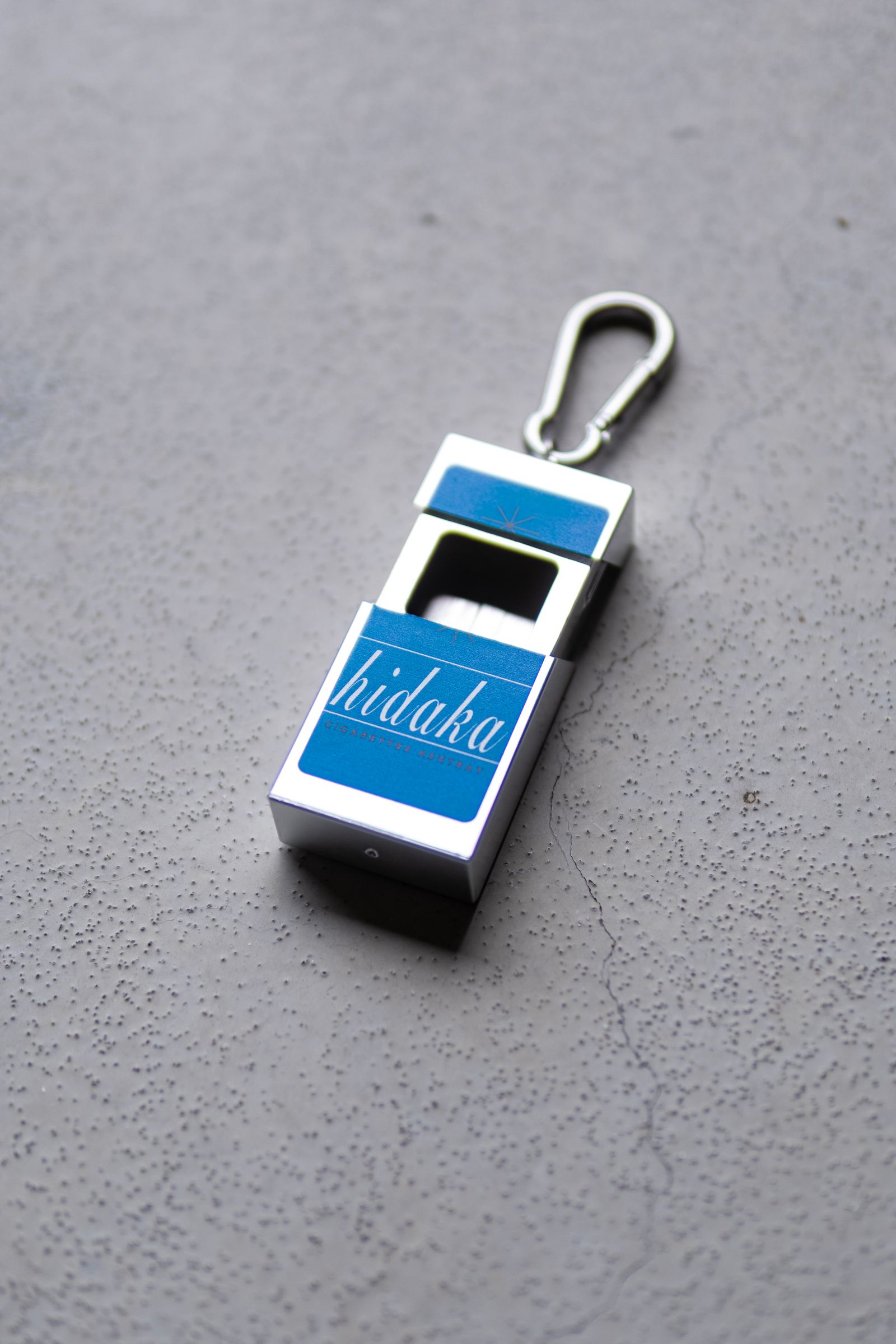 PORTABLE ASHTRAY - HI-LITE / BLUE