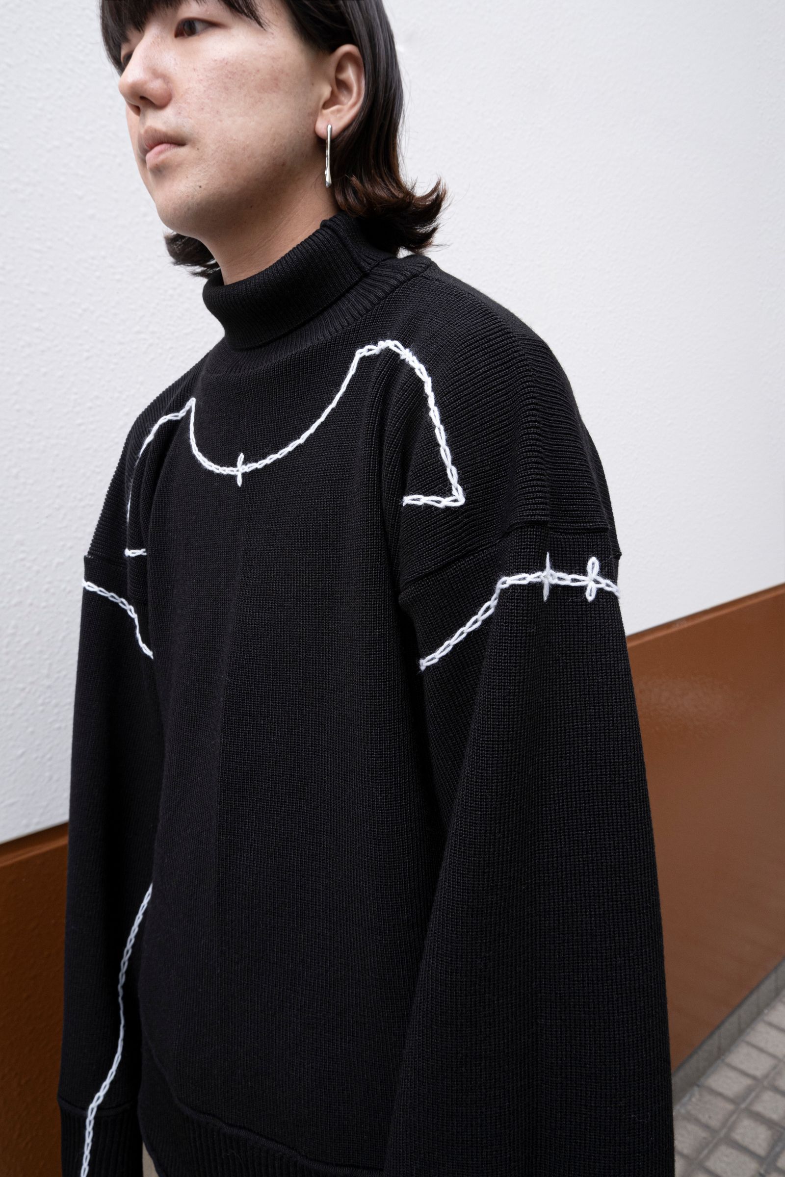 previous sweater / black×white stitch