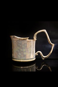 pitcher M -albus-