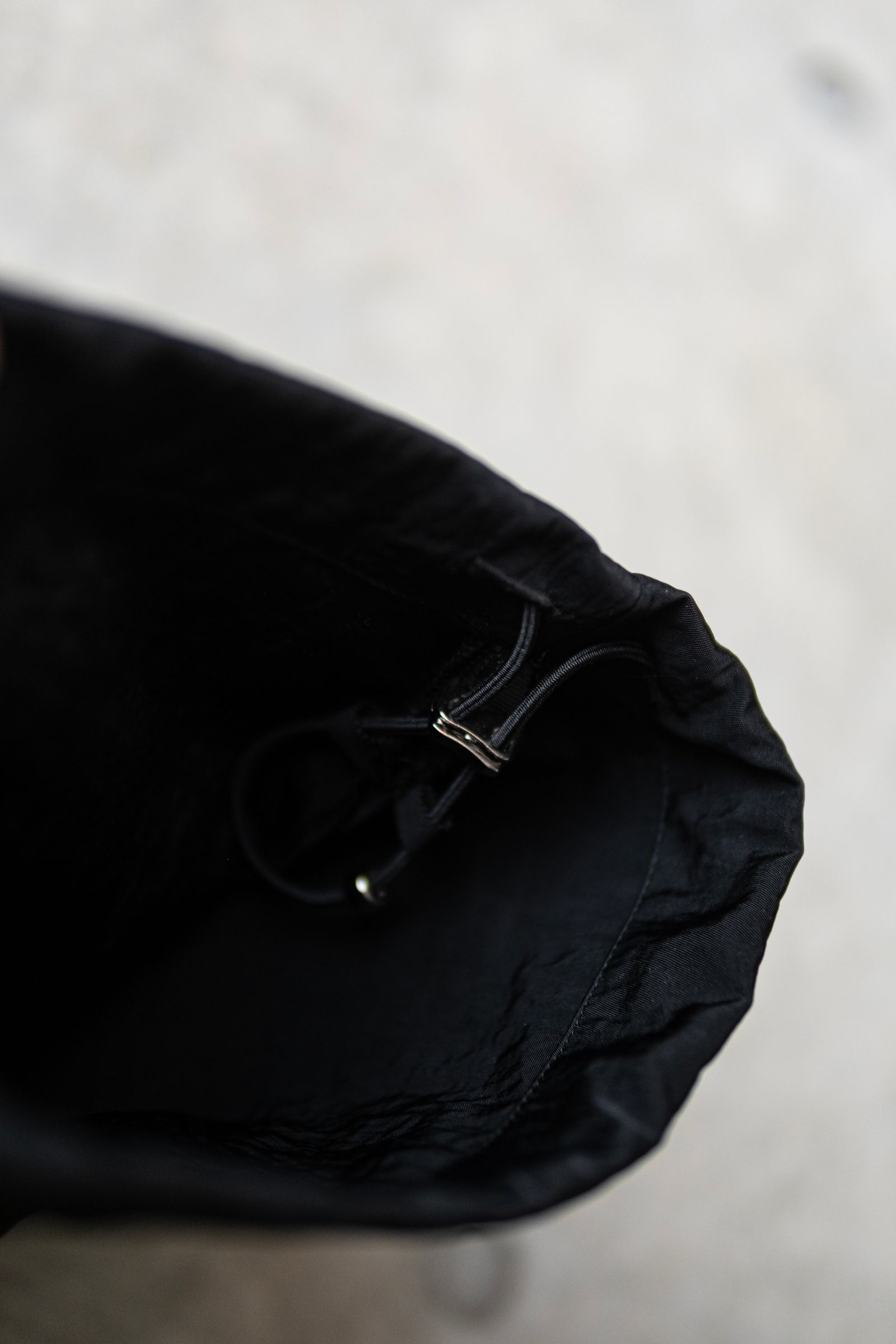 DETACHABLE WIDE CARGO PANTS / BLACK