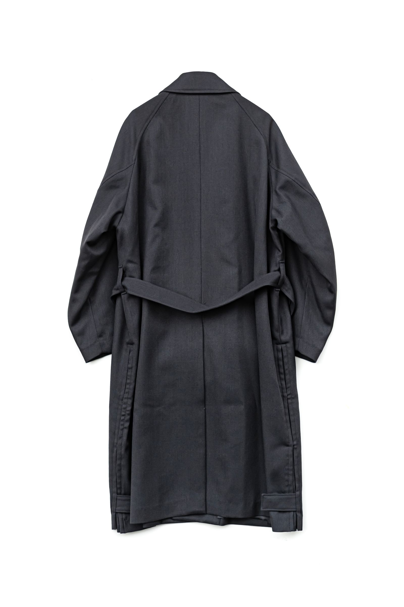 Blanc YM - Side inverted pleats long coat / Blue-Black | Retikle