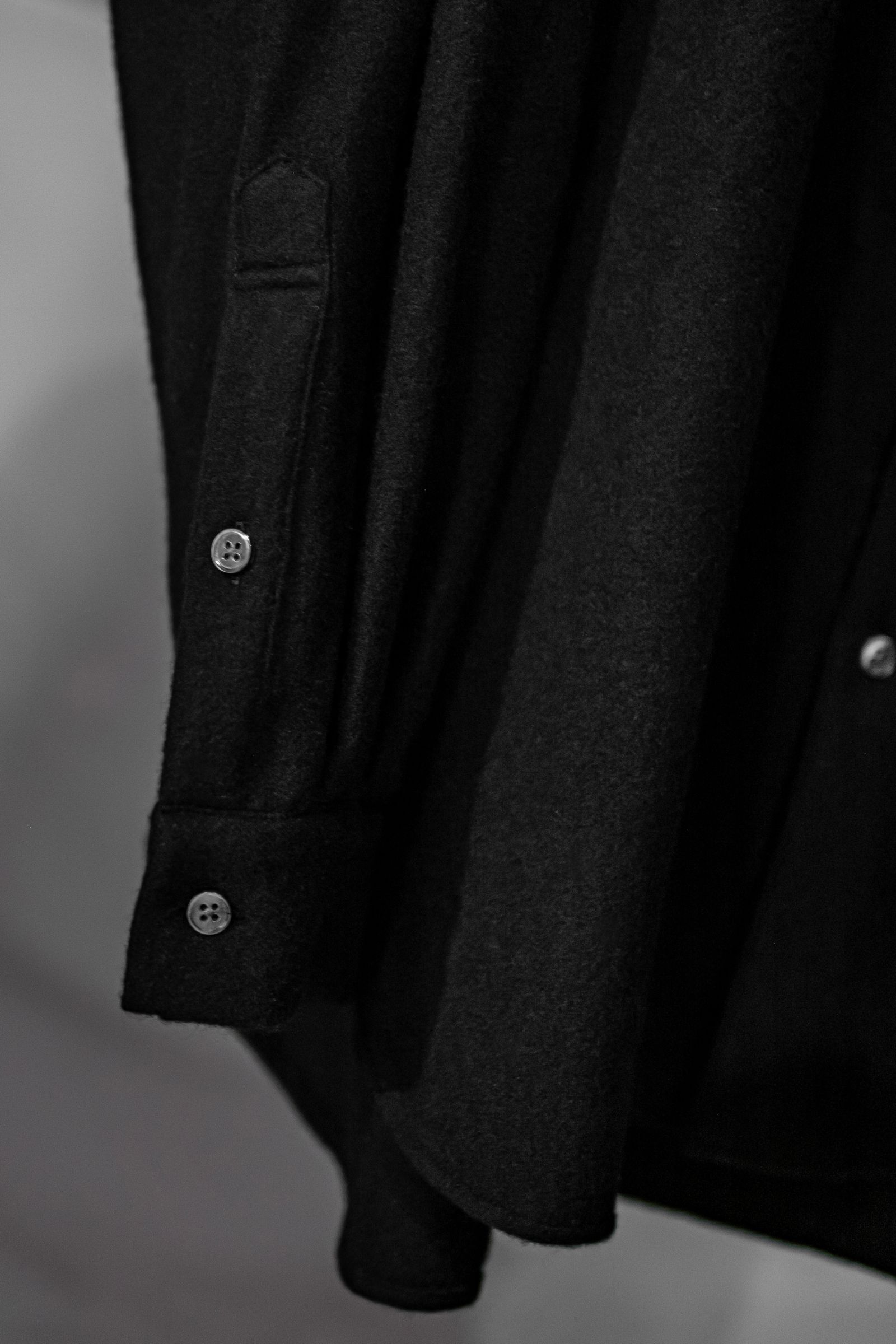 CASHMERE SHIRT JACKET / BLACK