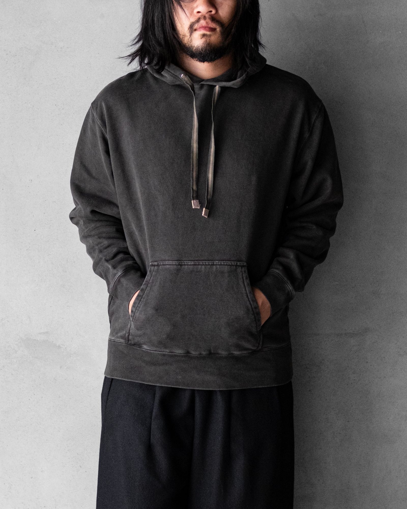 KYOTO SUMI-DYED HOODIE / Black