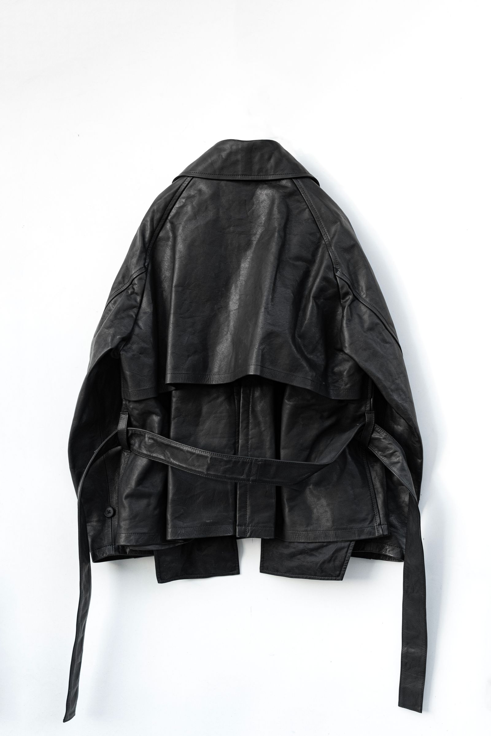 Blanc YM - Leather Short Trench Coat / Black | Retikle Online Store