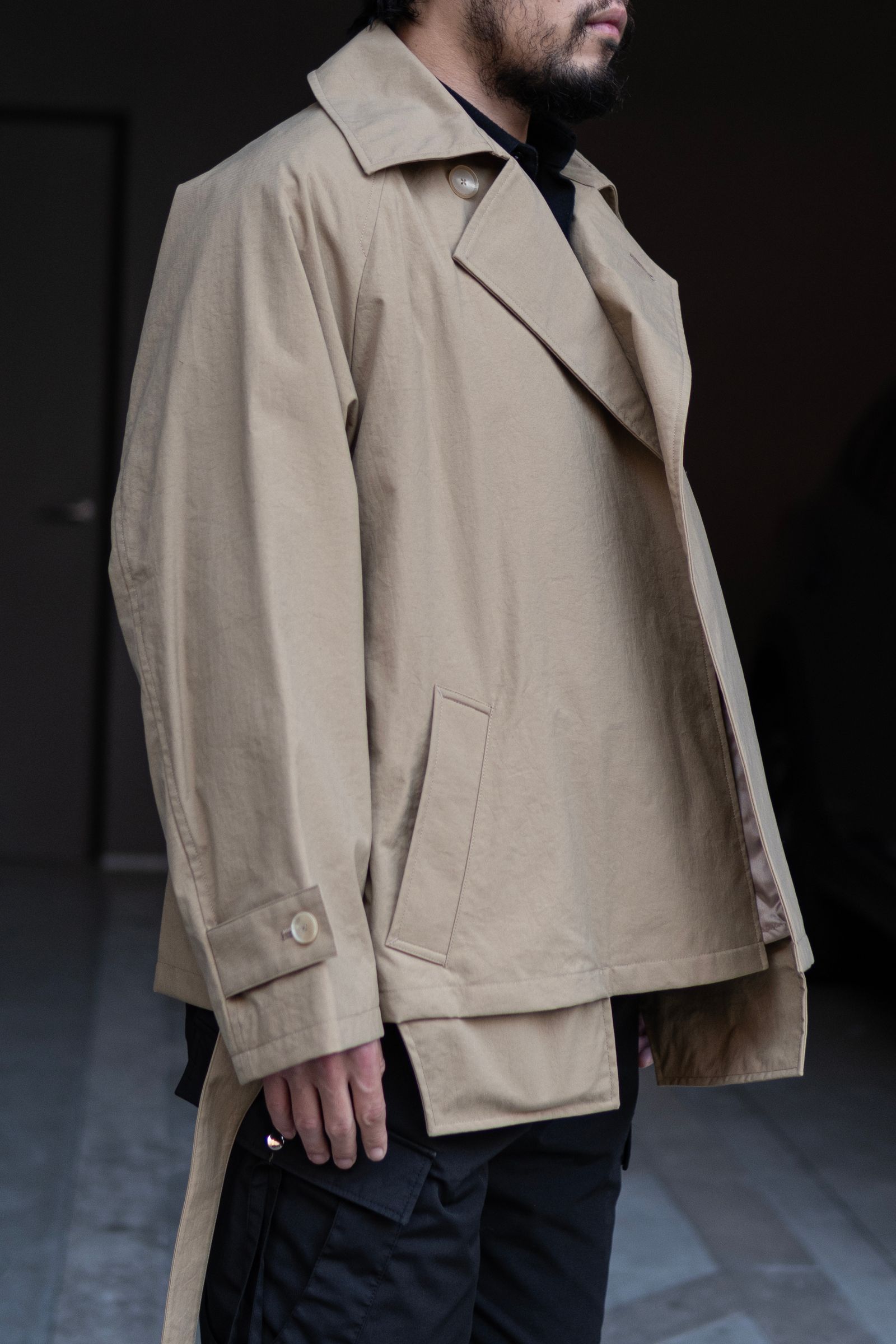 Short Trench Coat / Dull beige