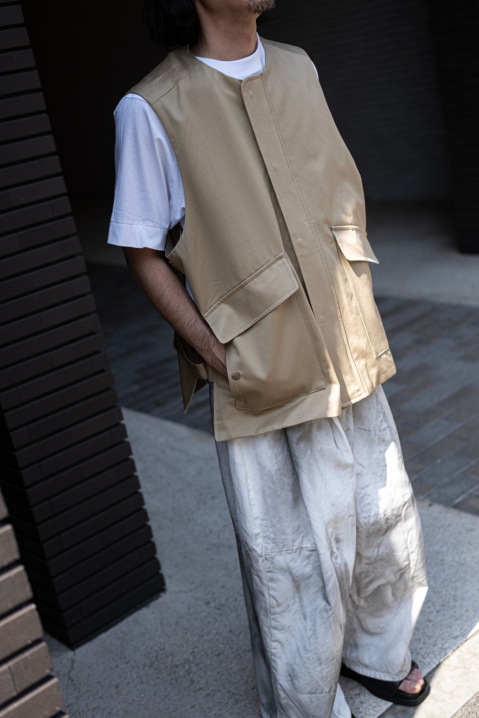 Full-Zip Vest / Beige
