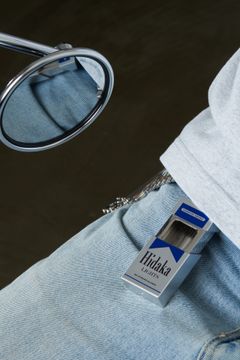 PORTABLE ASHTRAY - MARLBORO / BLUE
