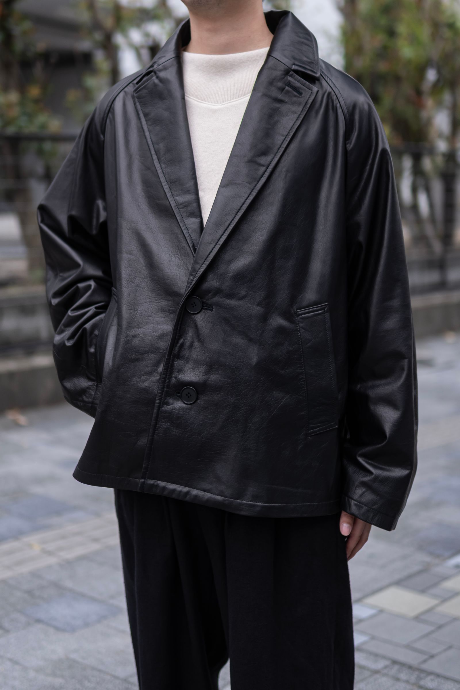 LEATHER OVERSIZE RAGLAN JACKET / BLACK