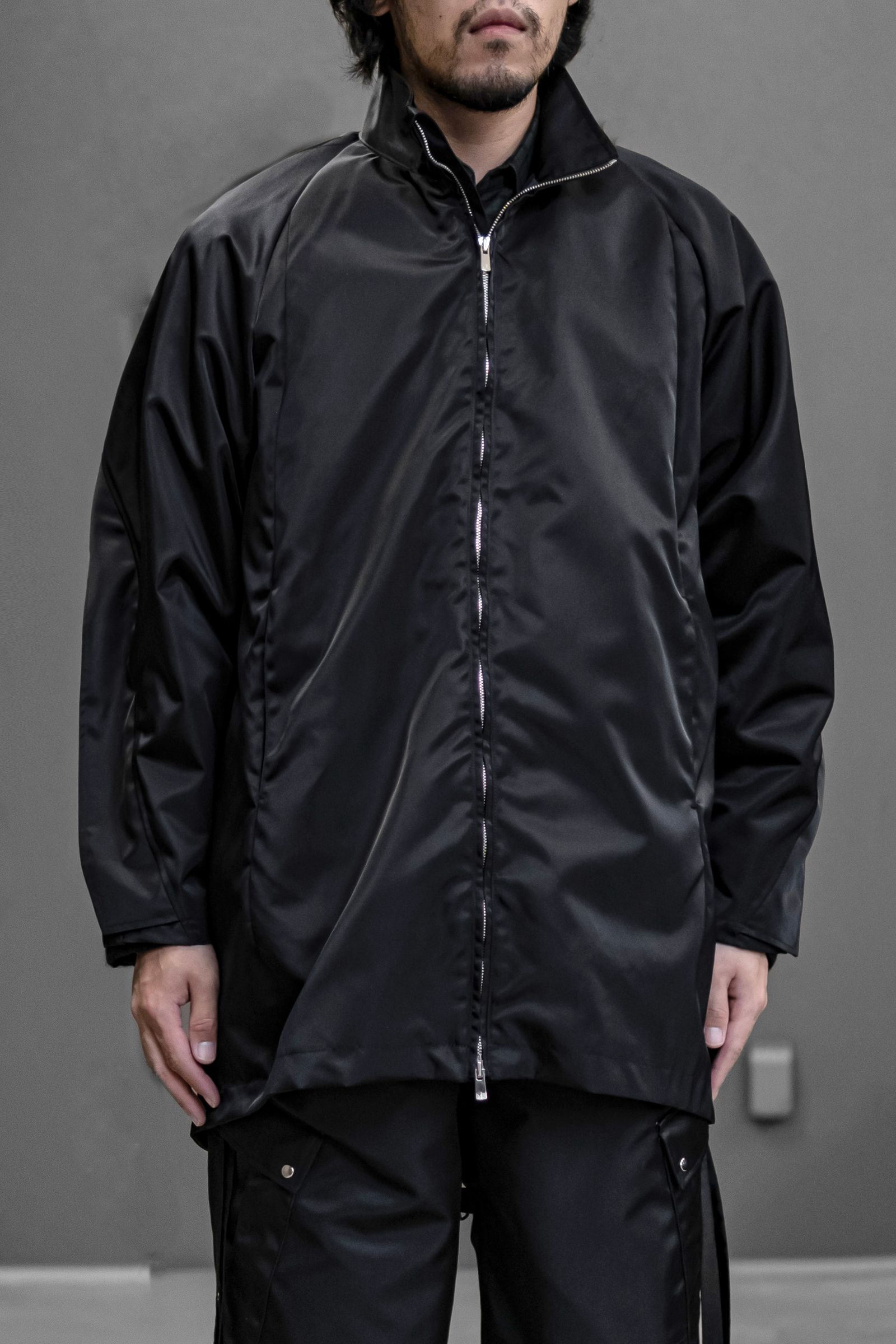 【LIMITED EDITION】fish tale windbreaker