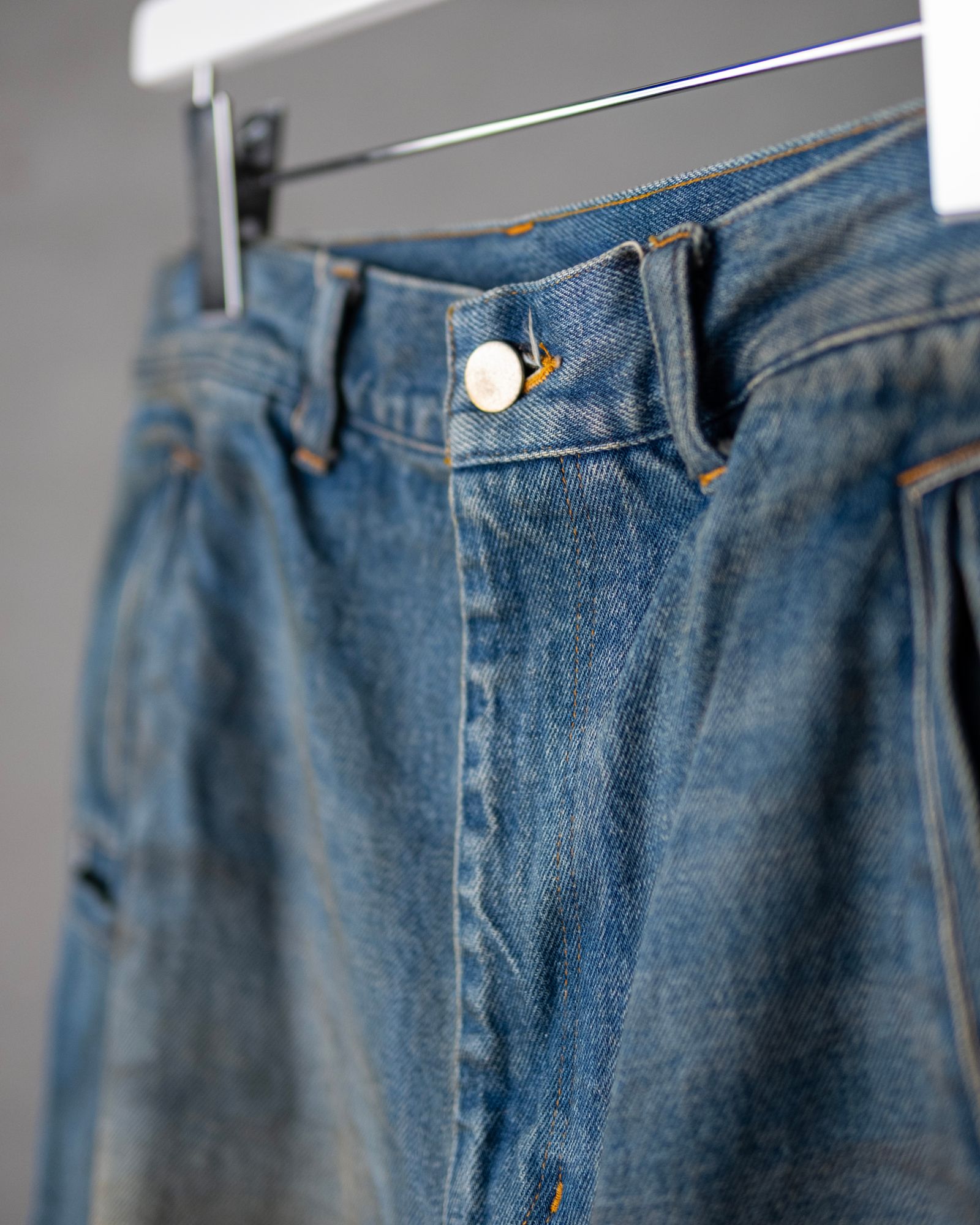 MONOLITH INDIGO BAGGY / Mid-wash