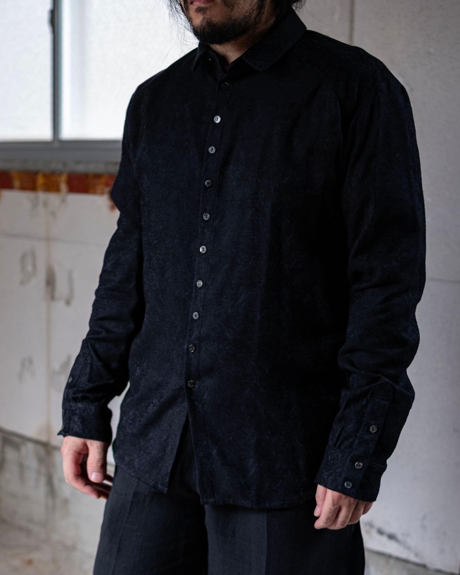 Blurred Pattern Jacquard kjk Shirt / Black