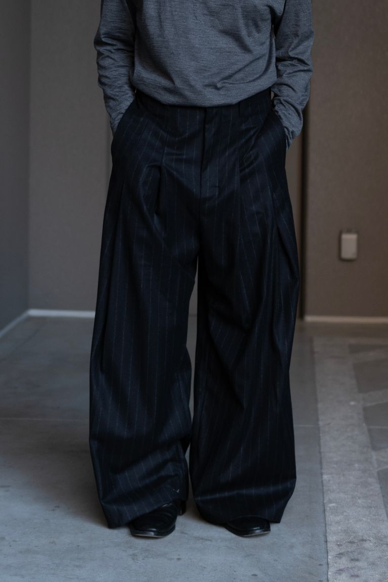 SHINYAKOZUKA - Dear, BAGGY / CHALK STRIPE | Retikle Online Store