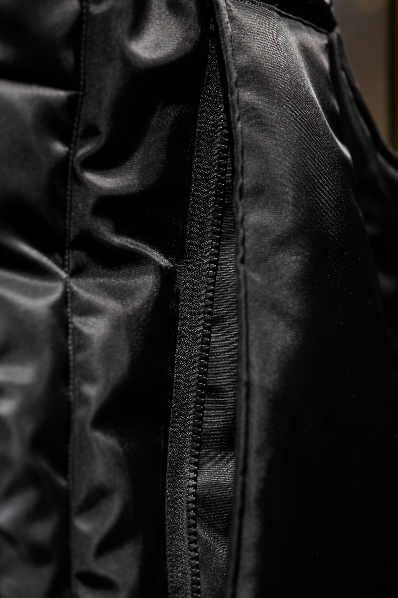 【LIMITED EDITION】Nylon down vest