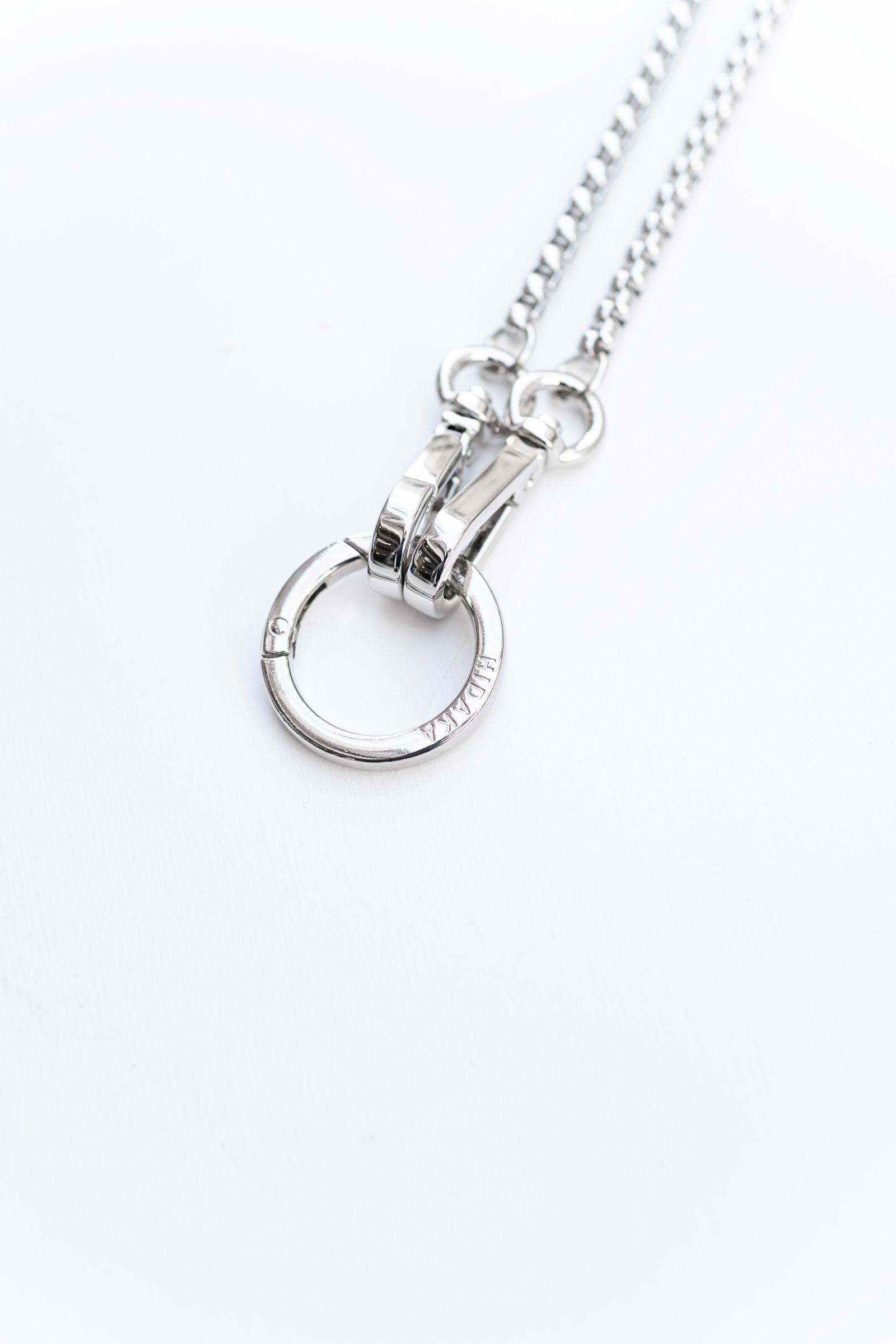 HIDAKA - CHAIN LANYARD - LONG / SILVER | Retikle Online Store