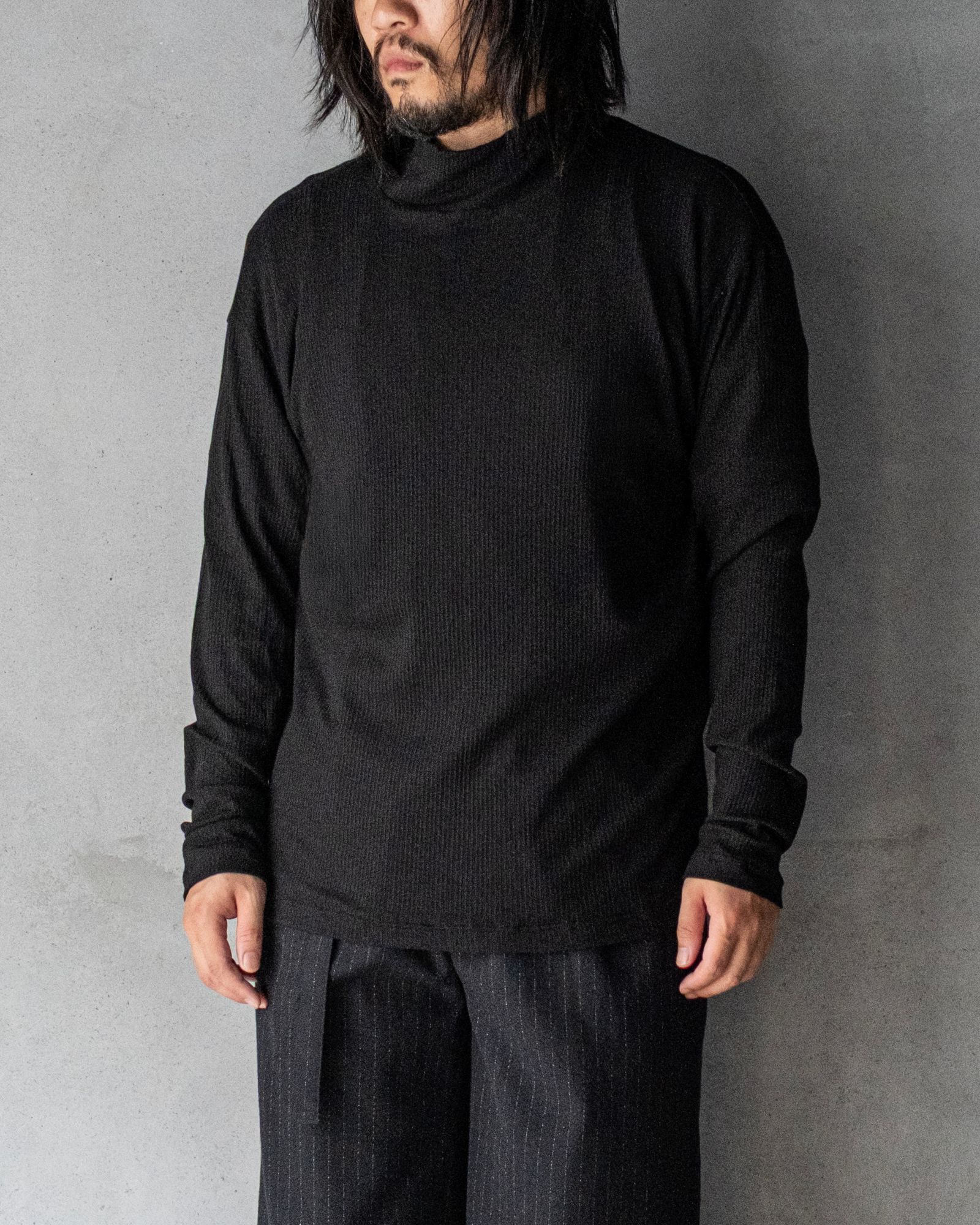 HIGH NECK LONG SLEEVE PULLOVER / BLACK