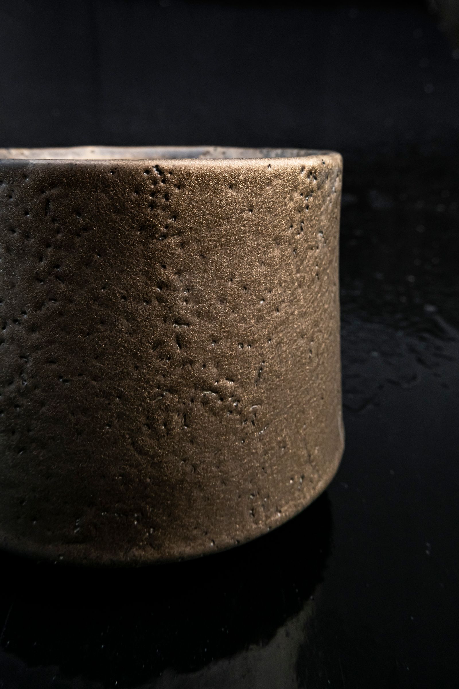 【当店限定】smiya pot -黄金梅花皮- M / 植木鉢