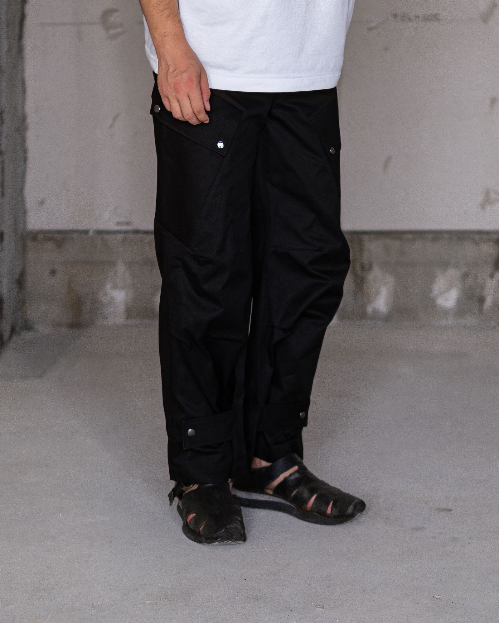 "ARK" 40/3 PREMIUM HIGH-DENSITY TWILL / BLACK